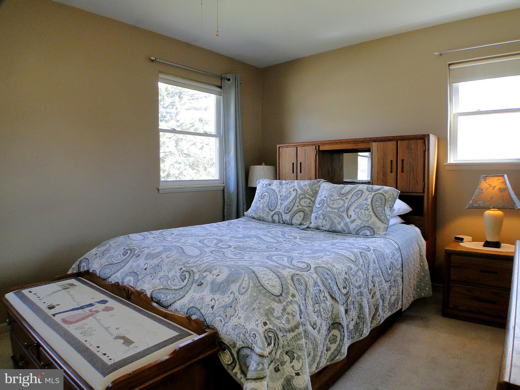 SUBURBIA - Residential