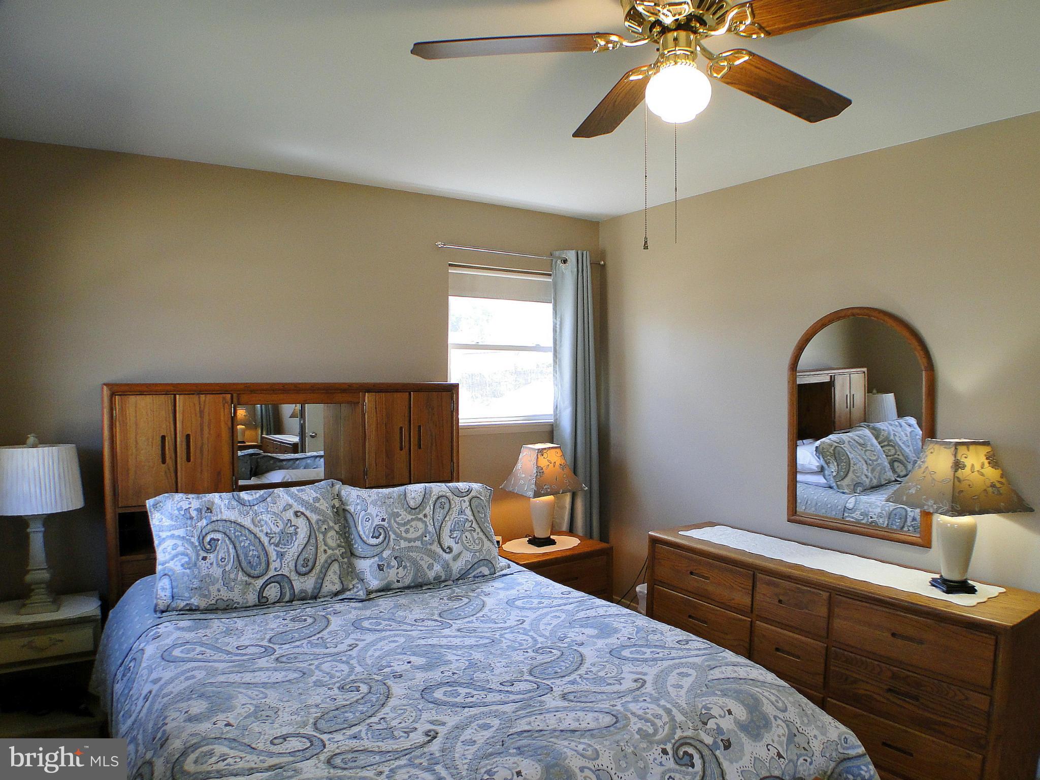 SUBURBIA - Residential