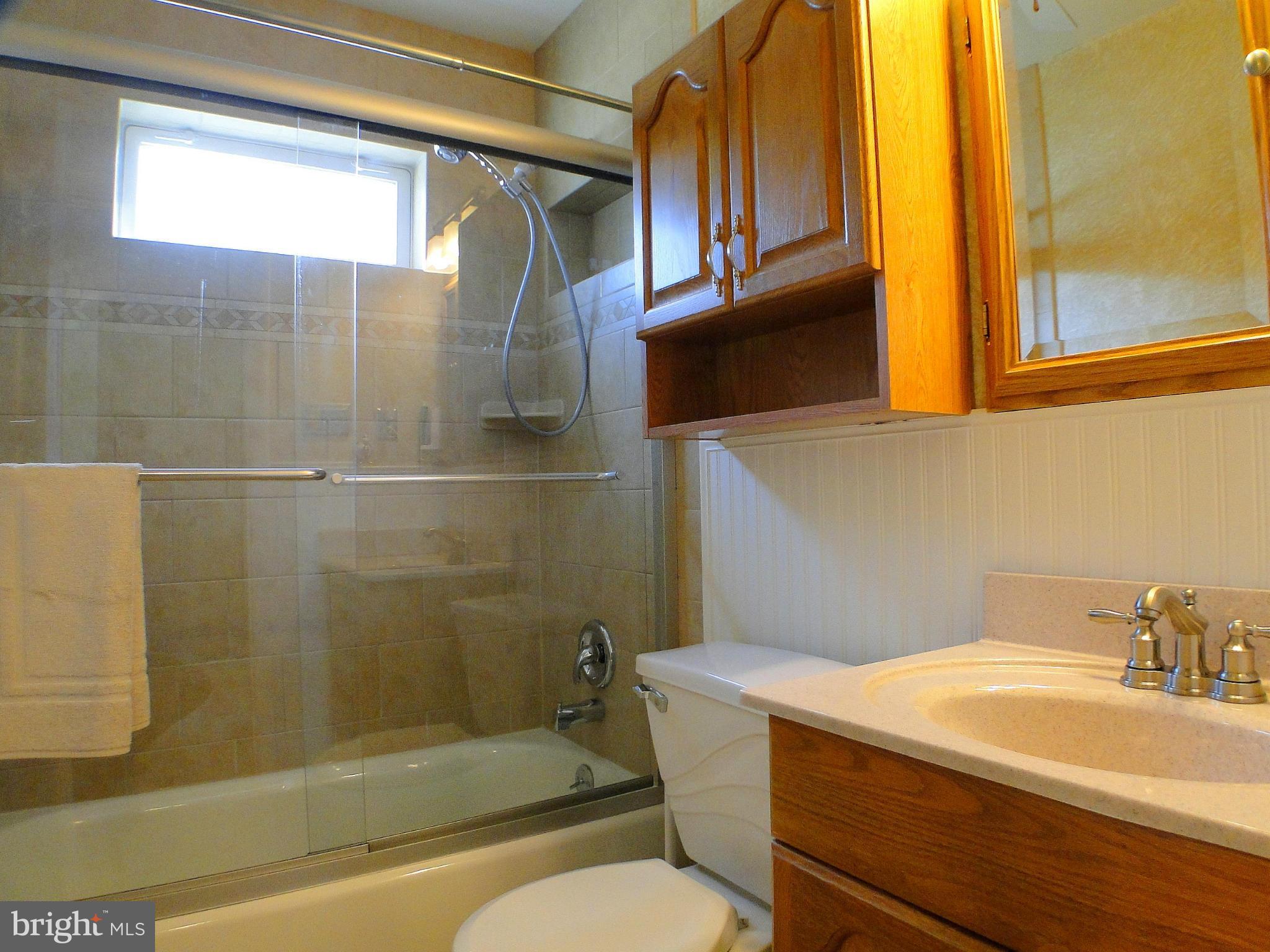 SUBURBIA - Residential