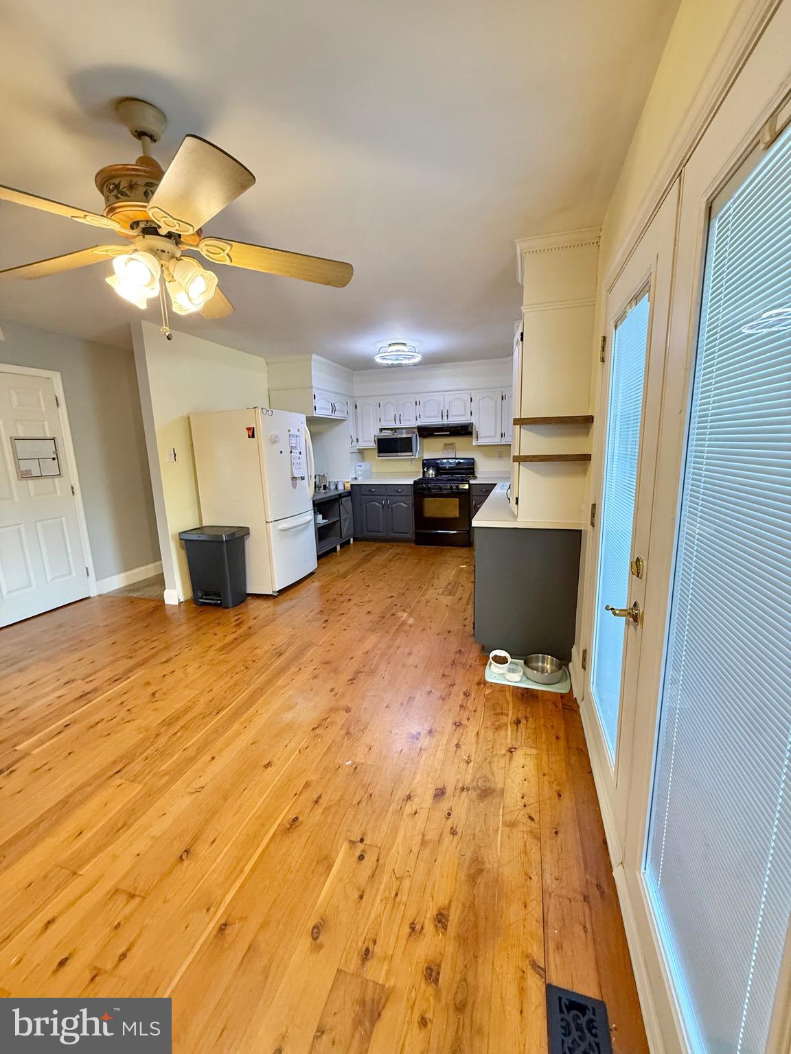 PINE VALLEY FARMS - Residential