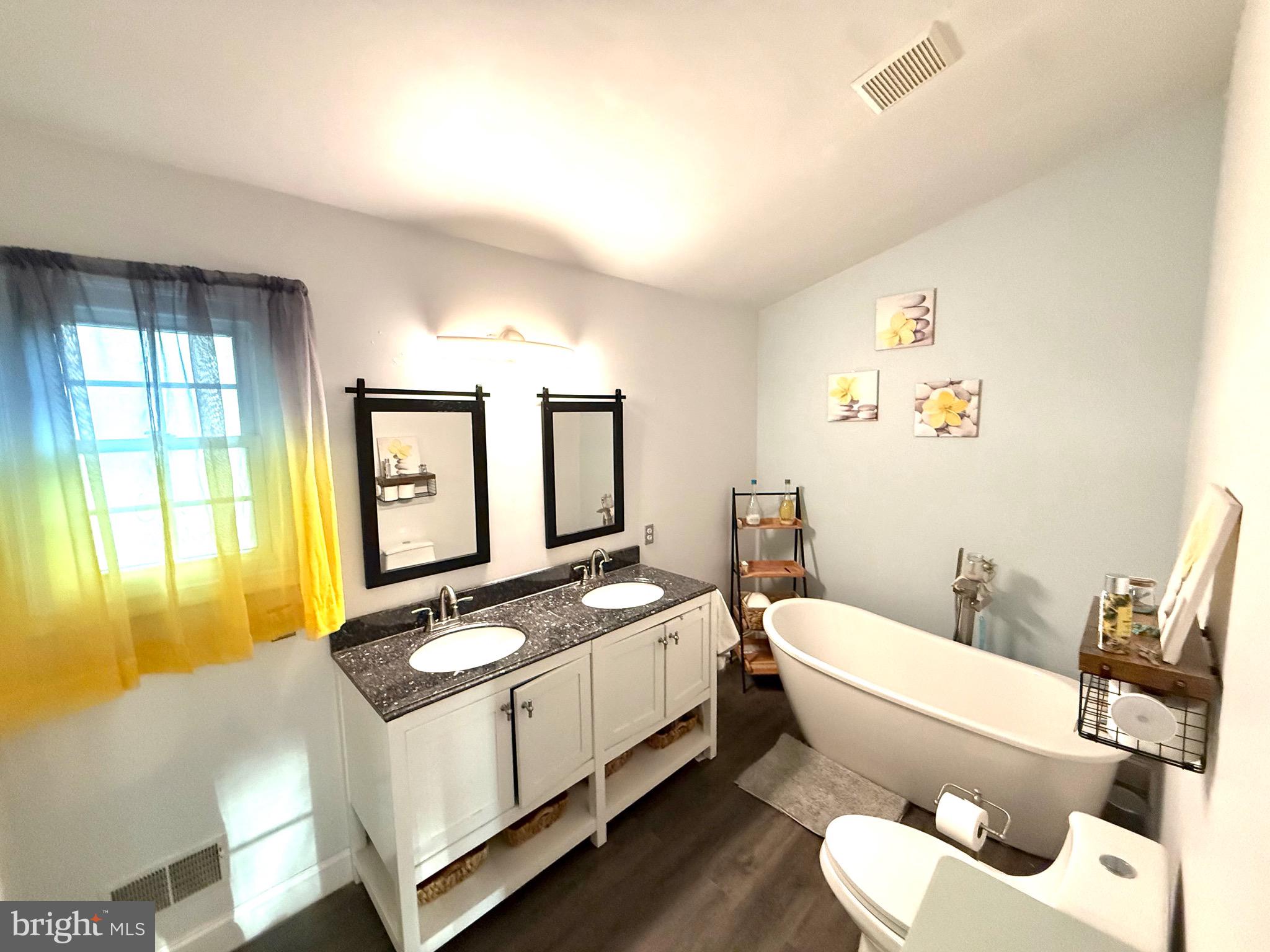 PINE VALLEY FARMS - Residential