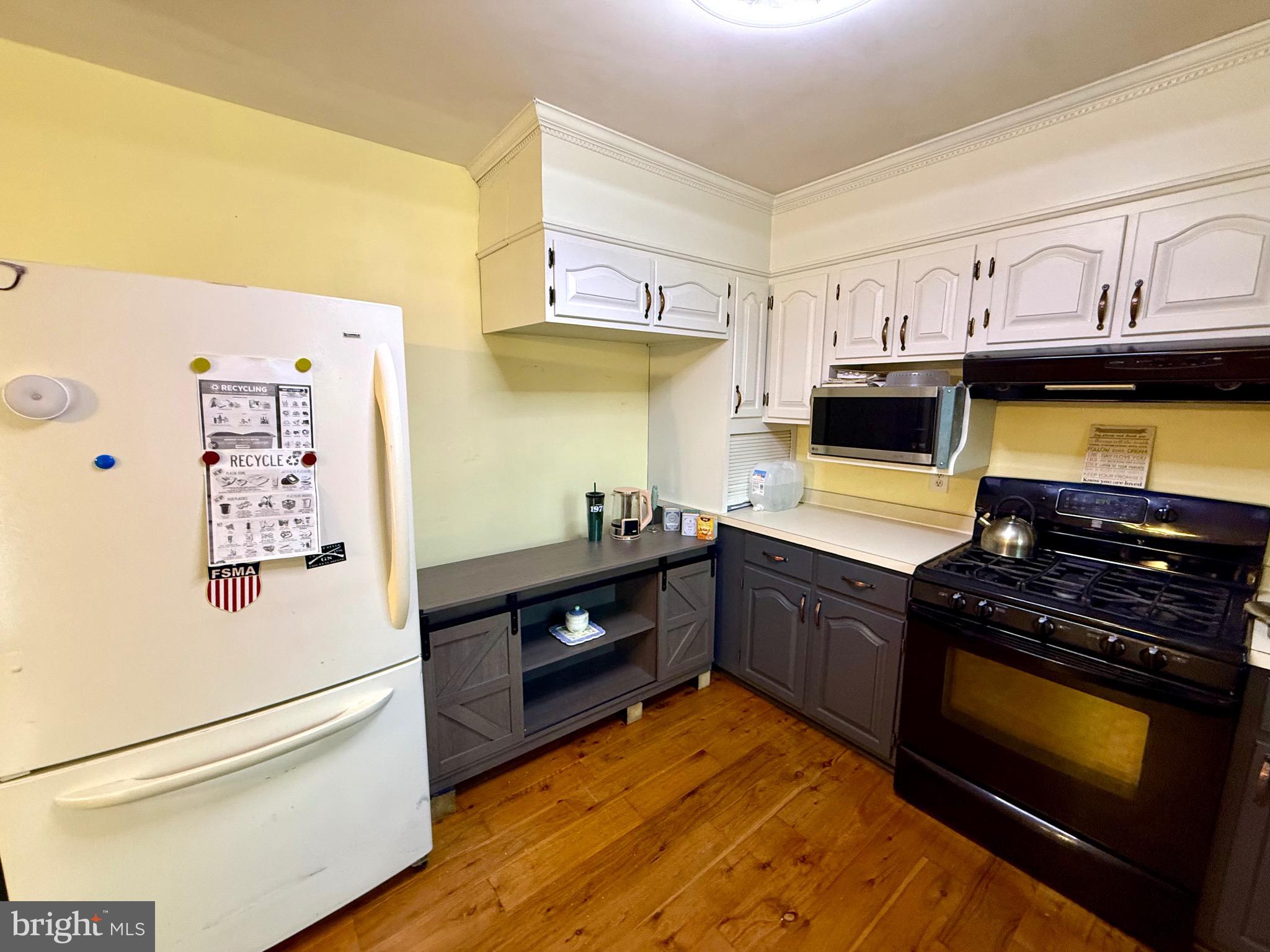 PINE VALLEY FARMS - Residential