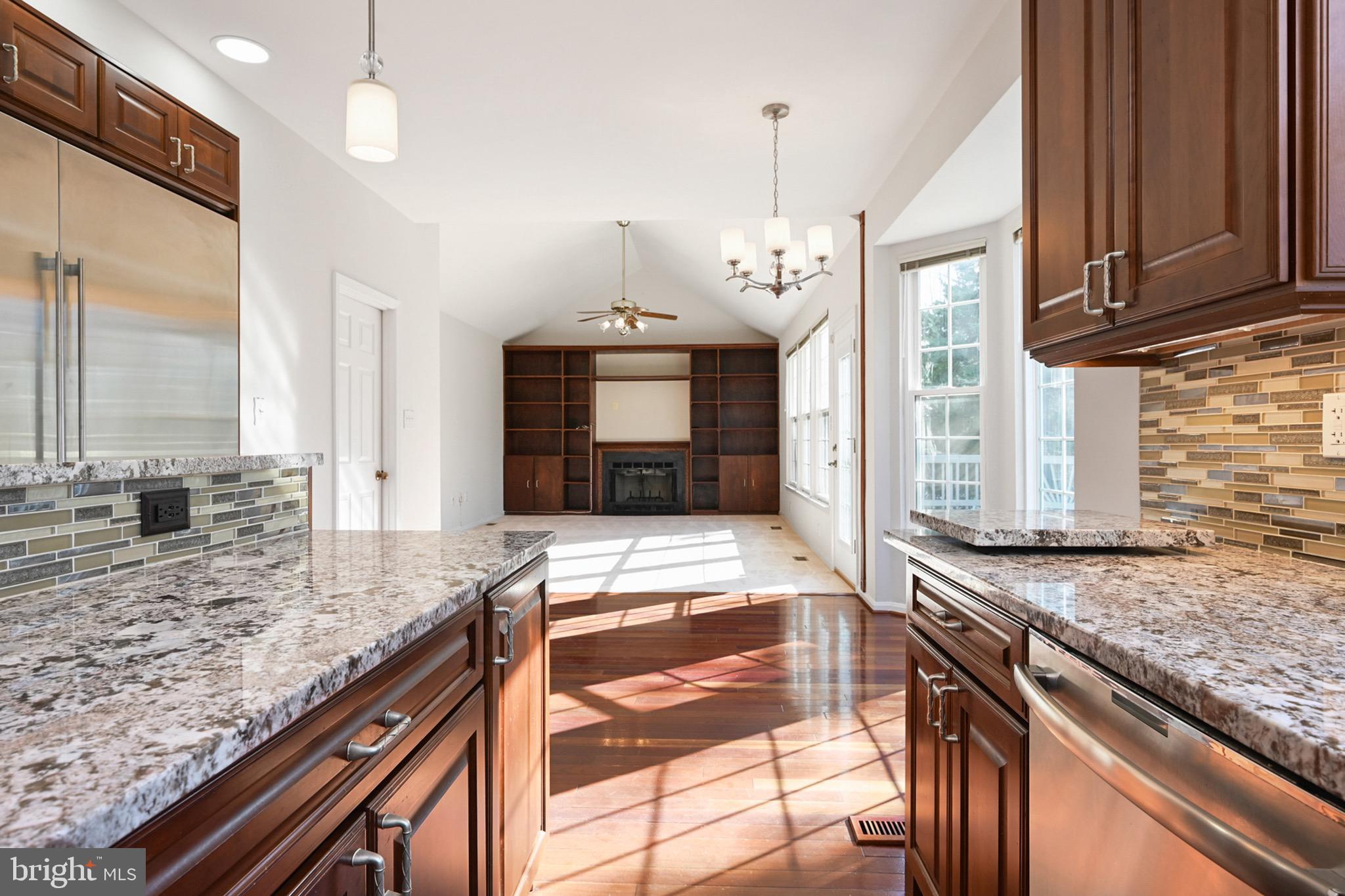 THOMASSON CROSSING - Residential