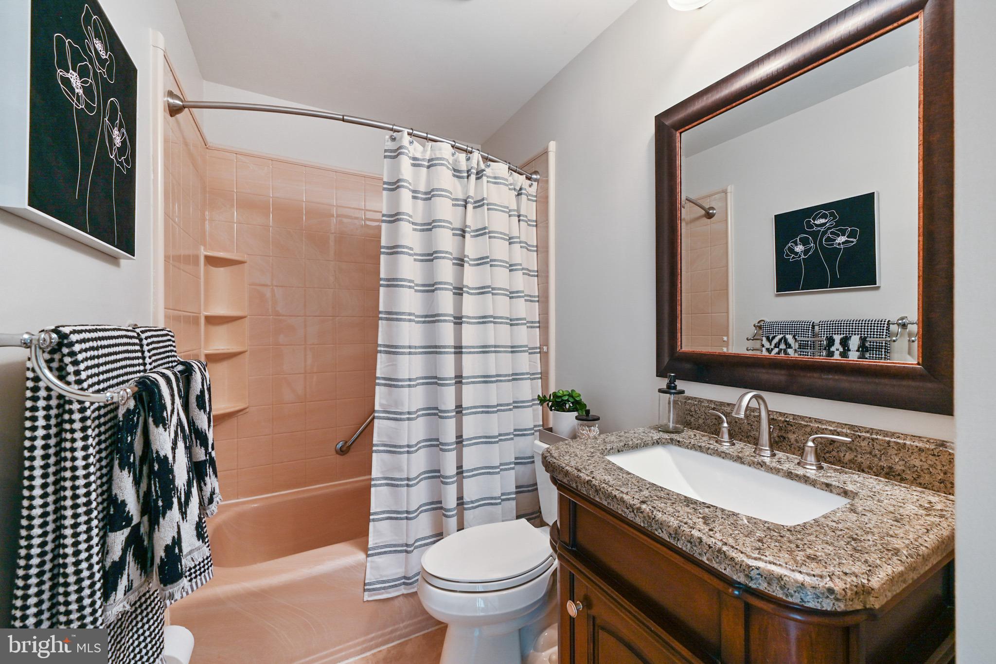 THOMASSON CROSSING - Residential