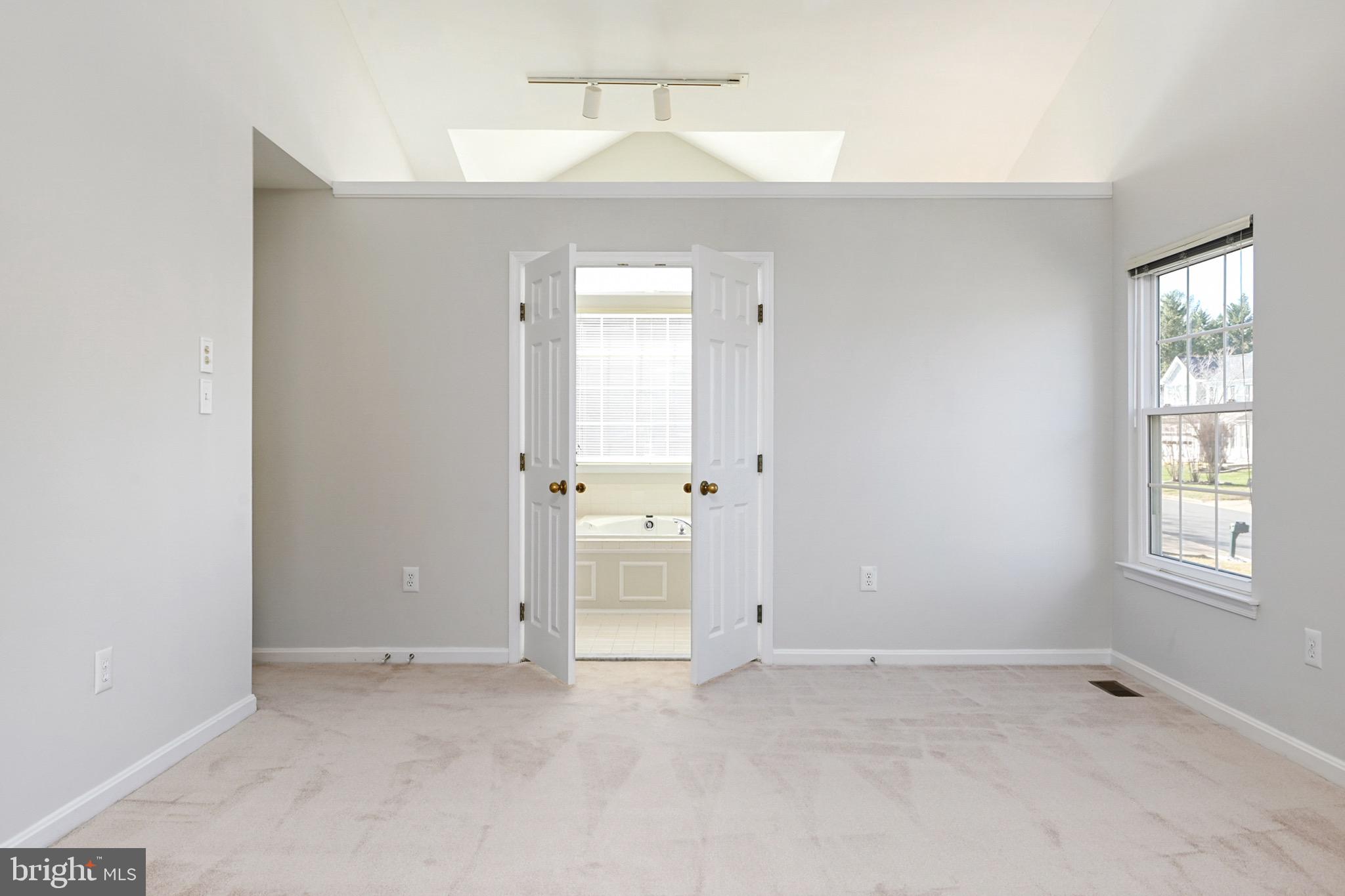 THOMASSON CROSSING - Residential