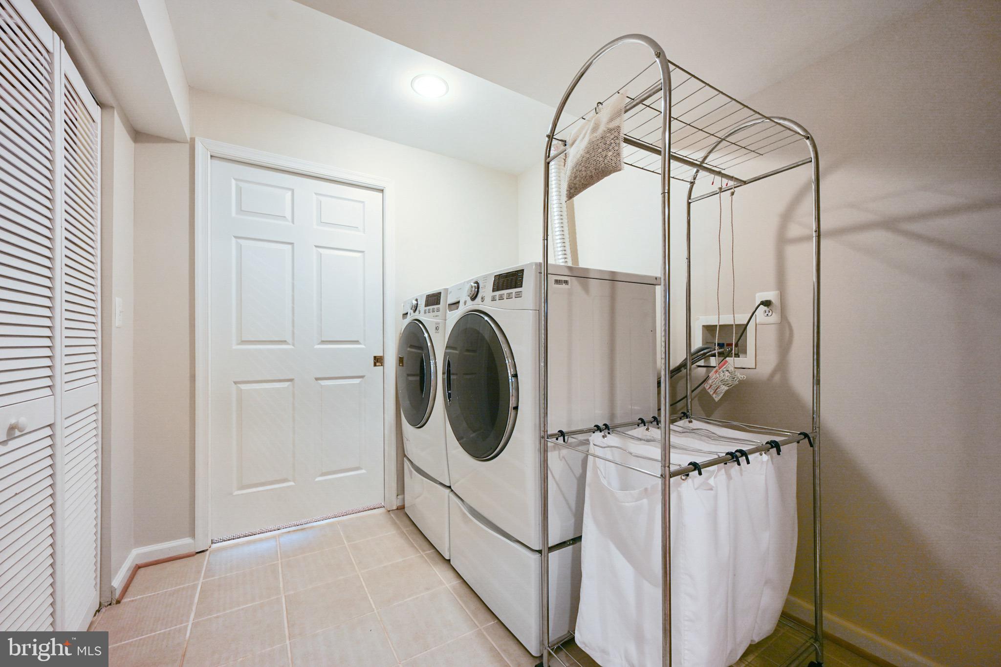 THOMASSON CROSSING - Residential