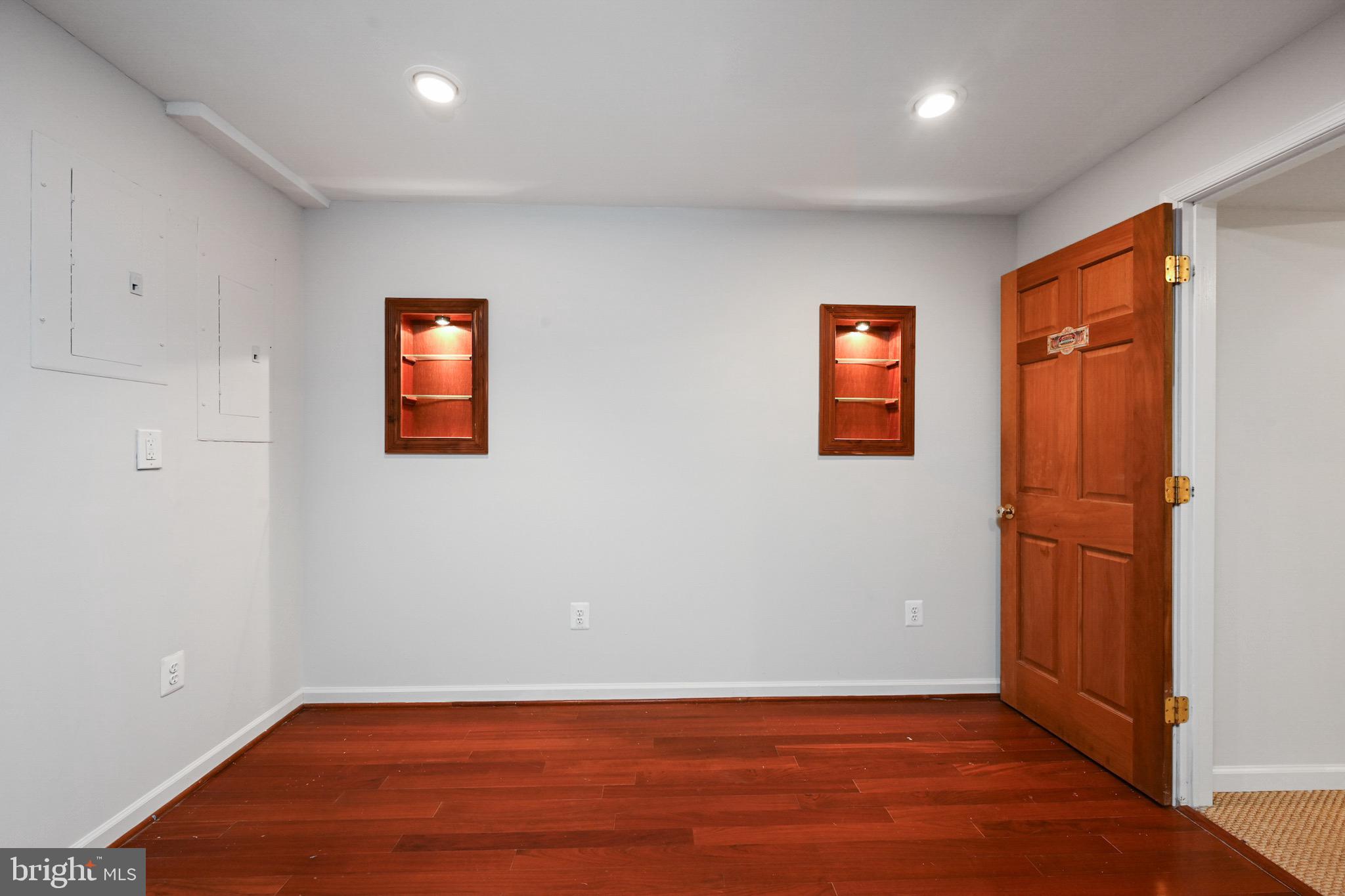 THOMASSON CROSSING - Residential