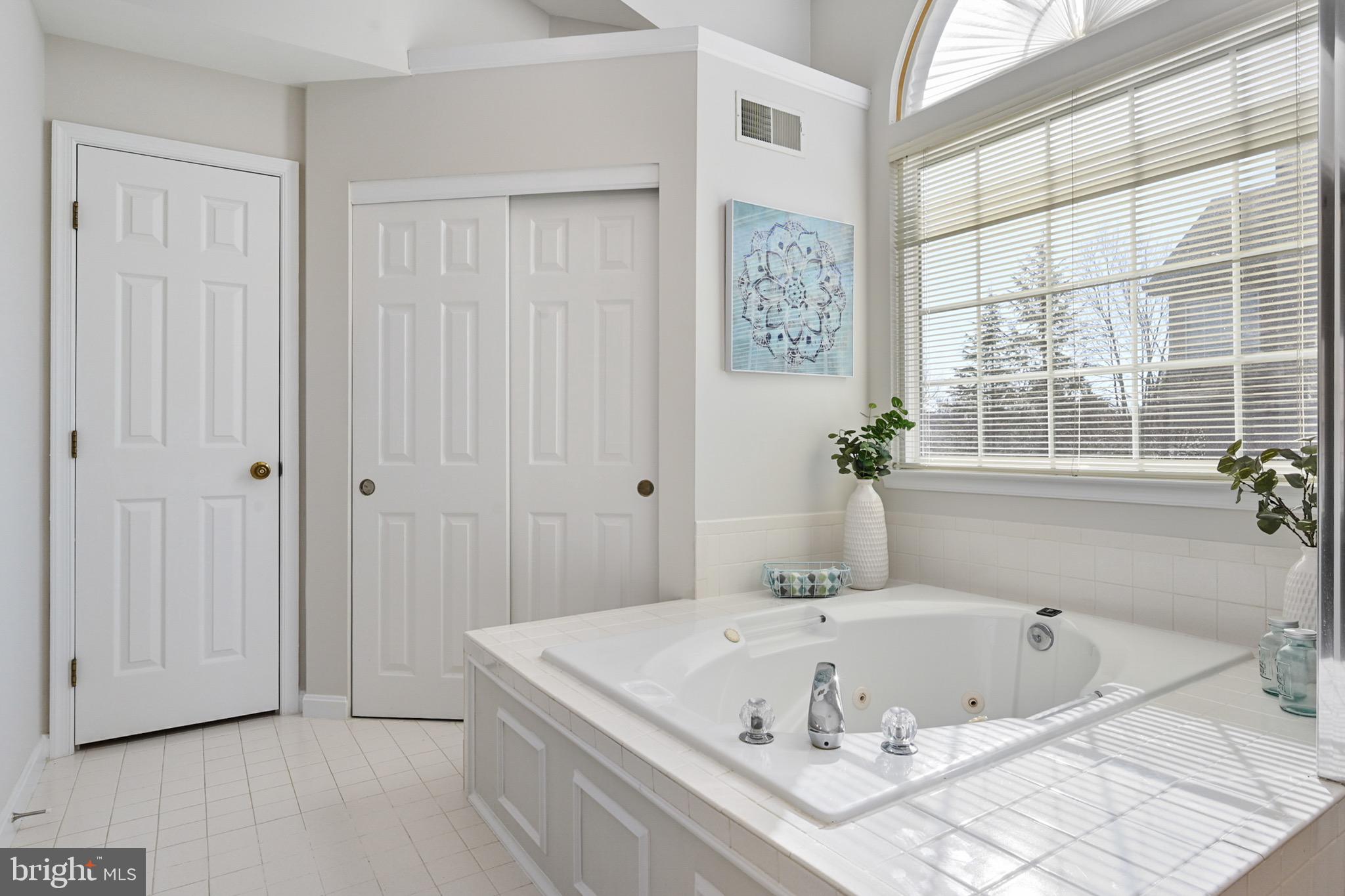 THOMASSON CROSSING - Residential