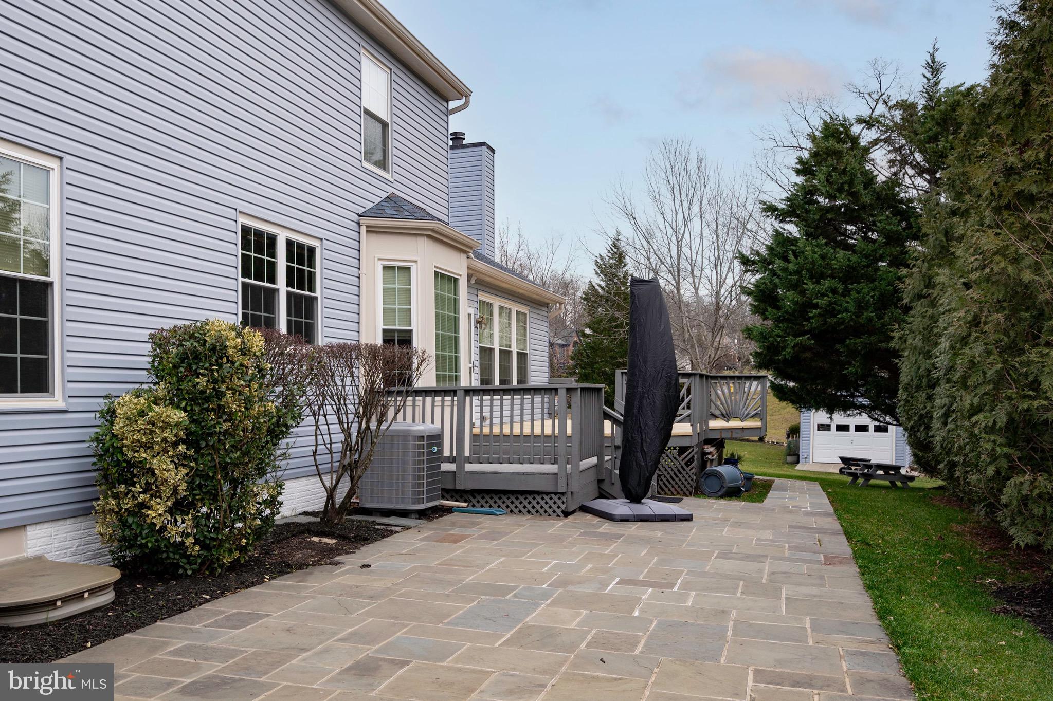 THOMASSON CROSSING - Residential