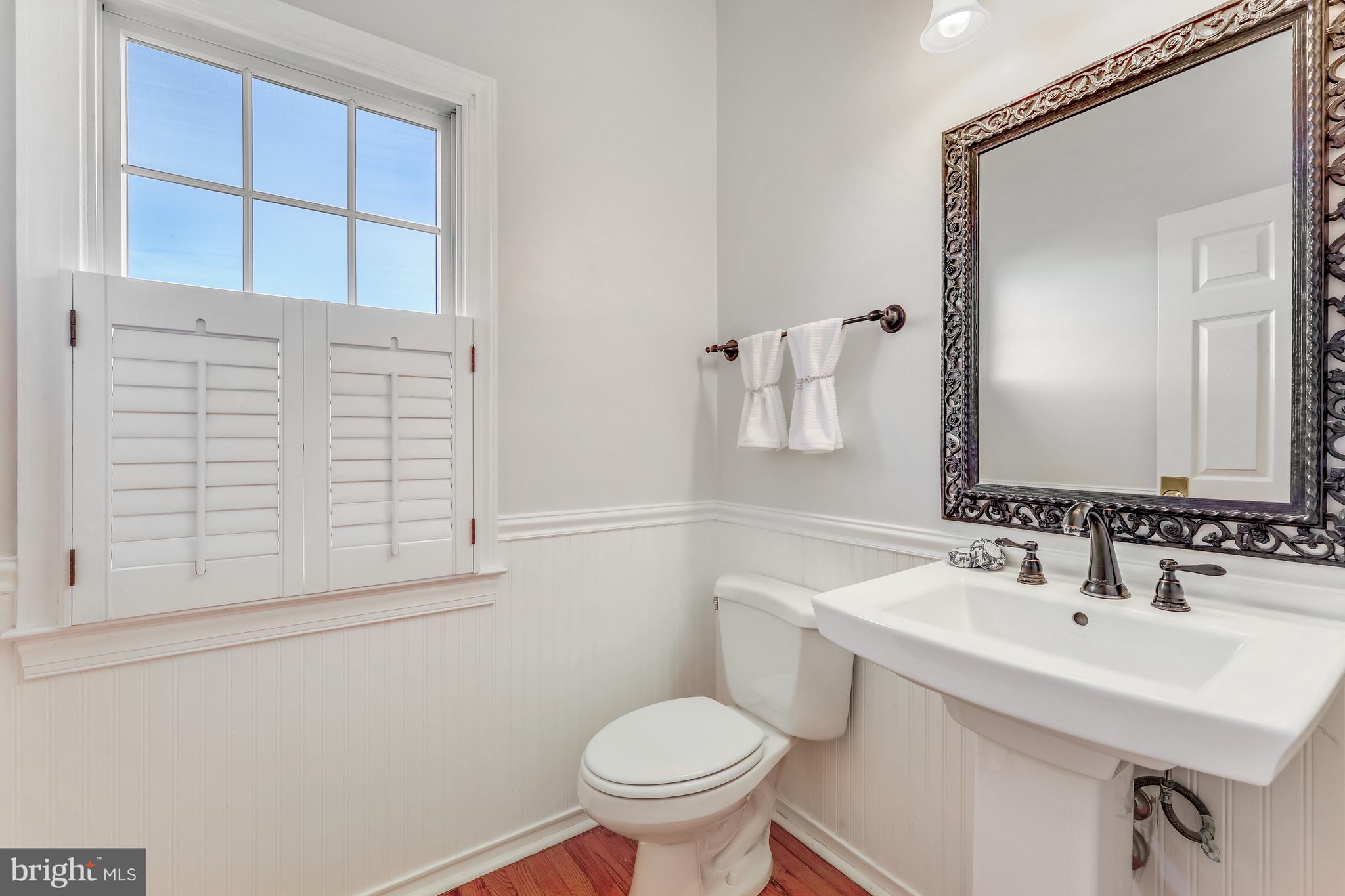 CRIPPENS CORNER - Residential