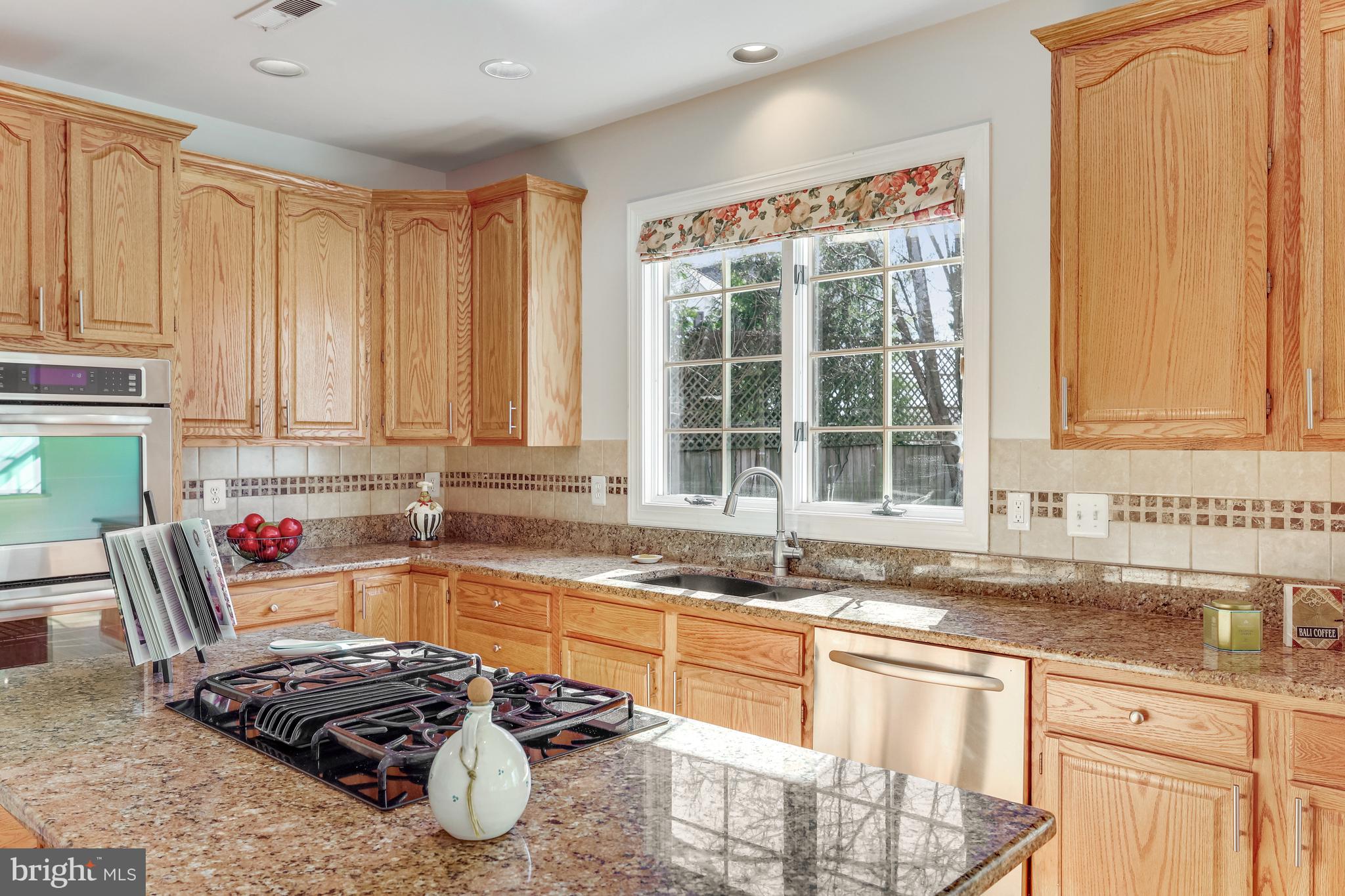 CRIPPENS CORNER - Residential