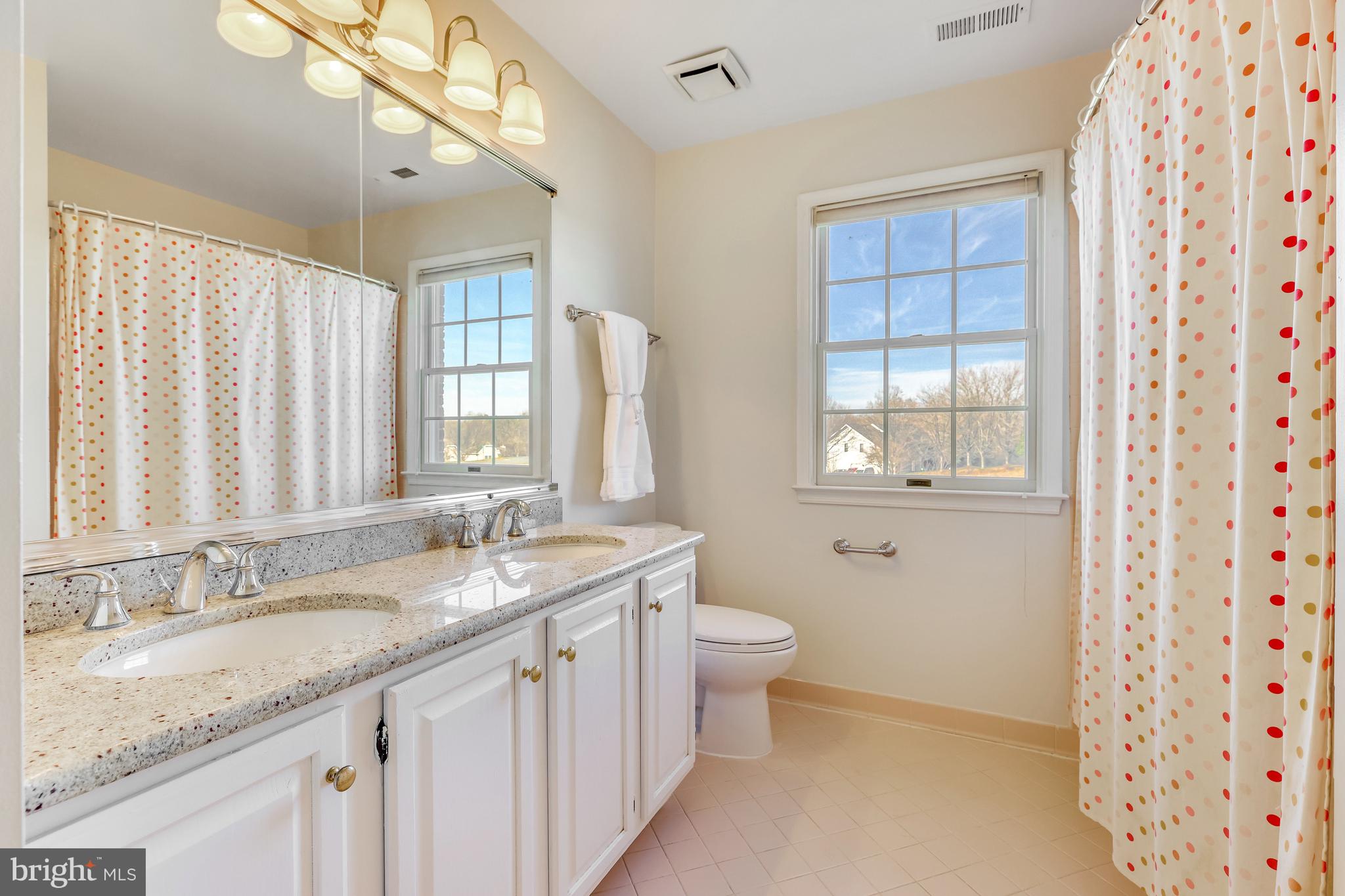 CRIPPENS CORNER - Residential