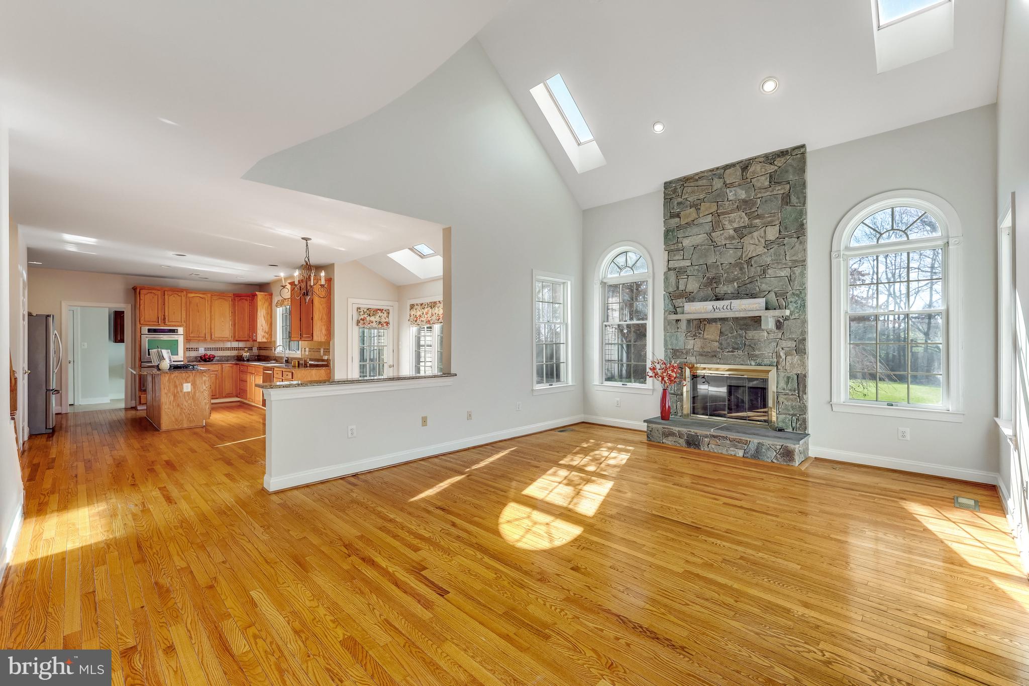 CRIPPENS CORNER - Residential