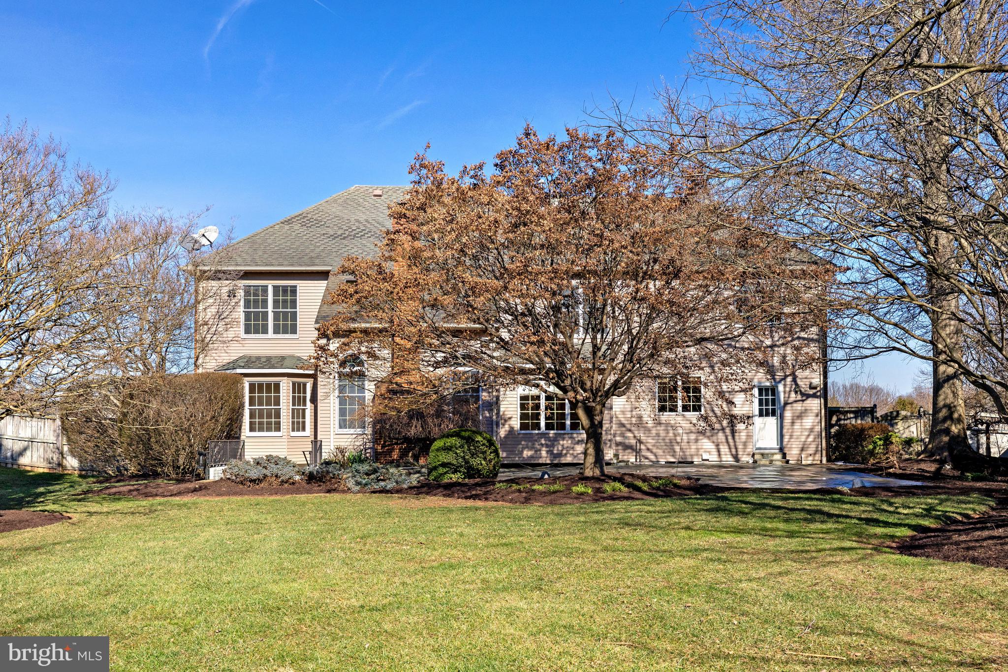 CRIPPENS CORNER - Residential