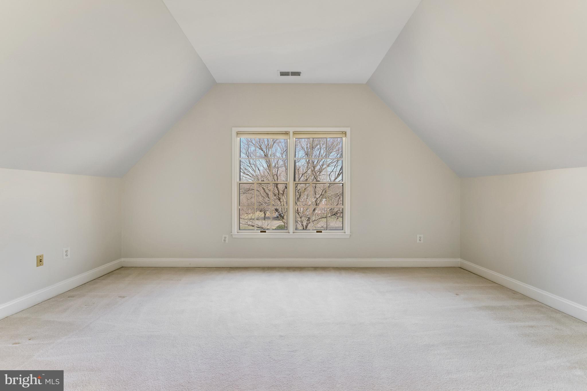 CRIPPENS CORNER - Residential