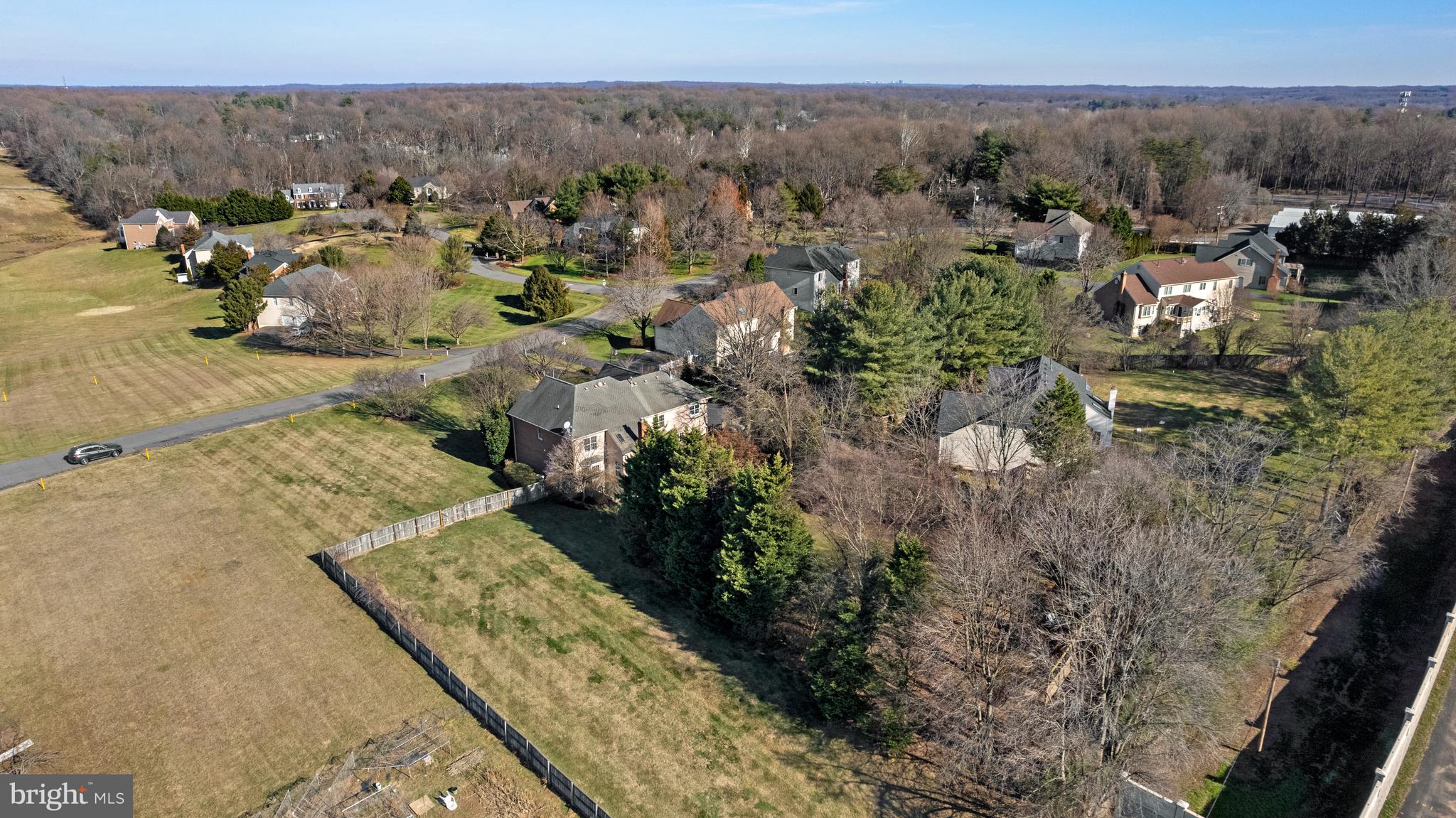 CRIPPENS CORNER - Residential