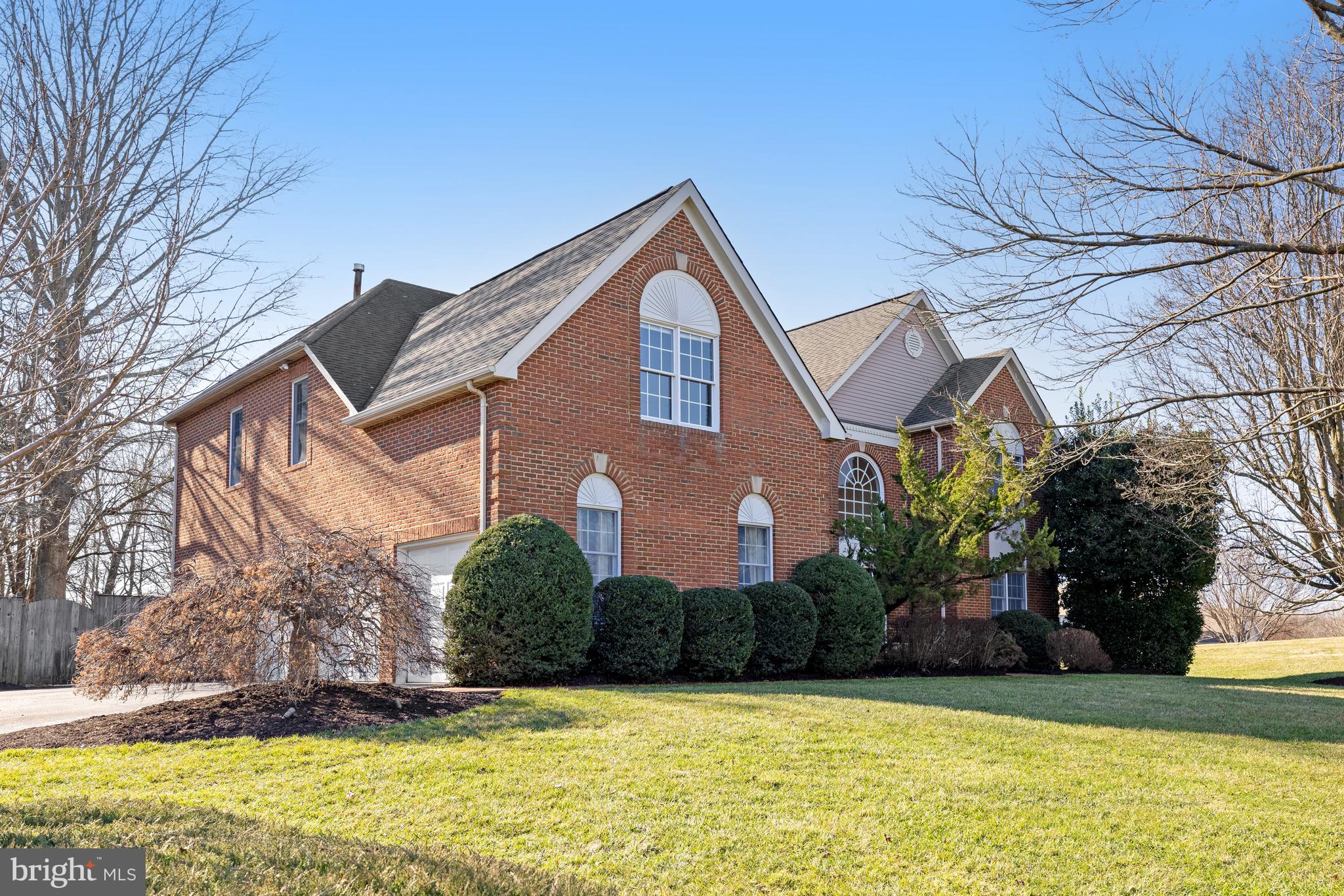 CRIPPENS CORNER - Residential