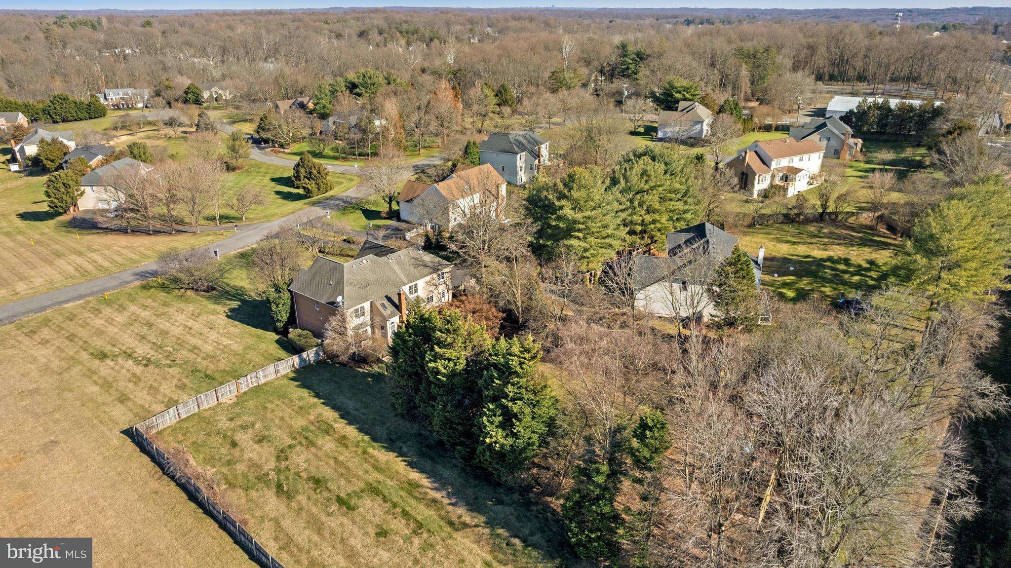 CRIPPENS CORNER - Residential