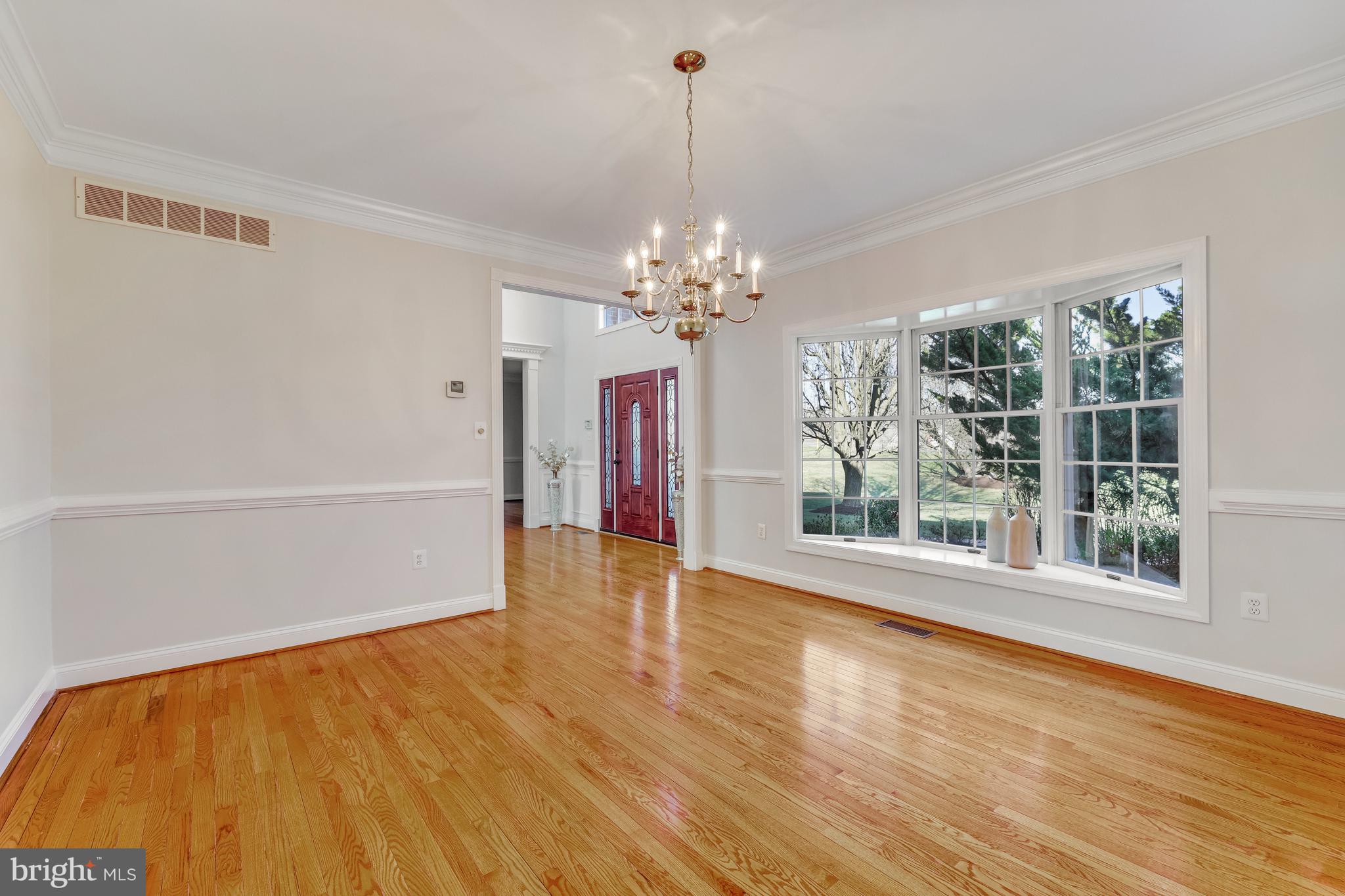 CRIPPENS CORNER - Residential