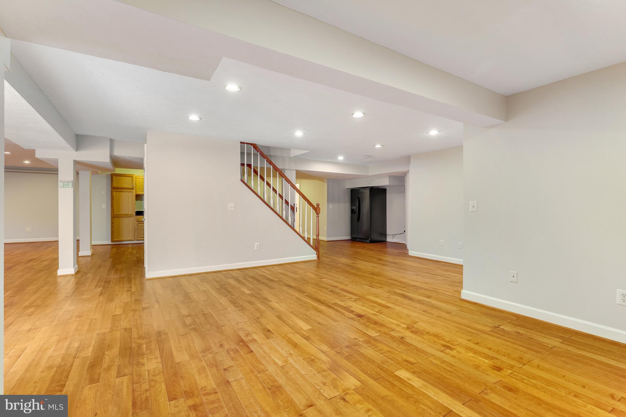 CRIPPENS CORNER - Residential