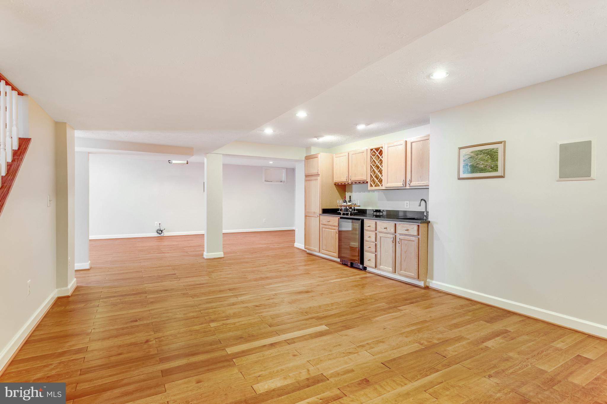 CRIPPENS CORNER - Residential