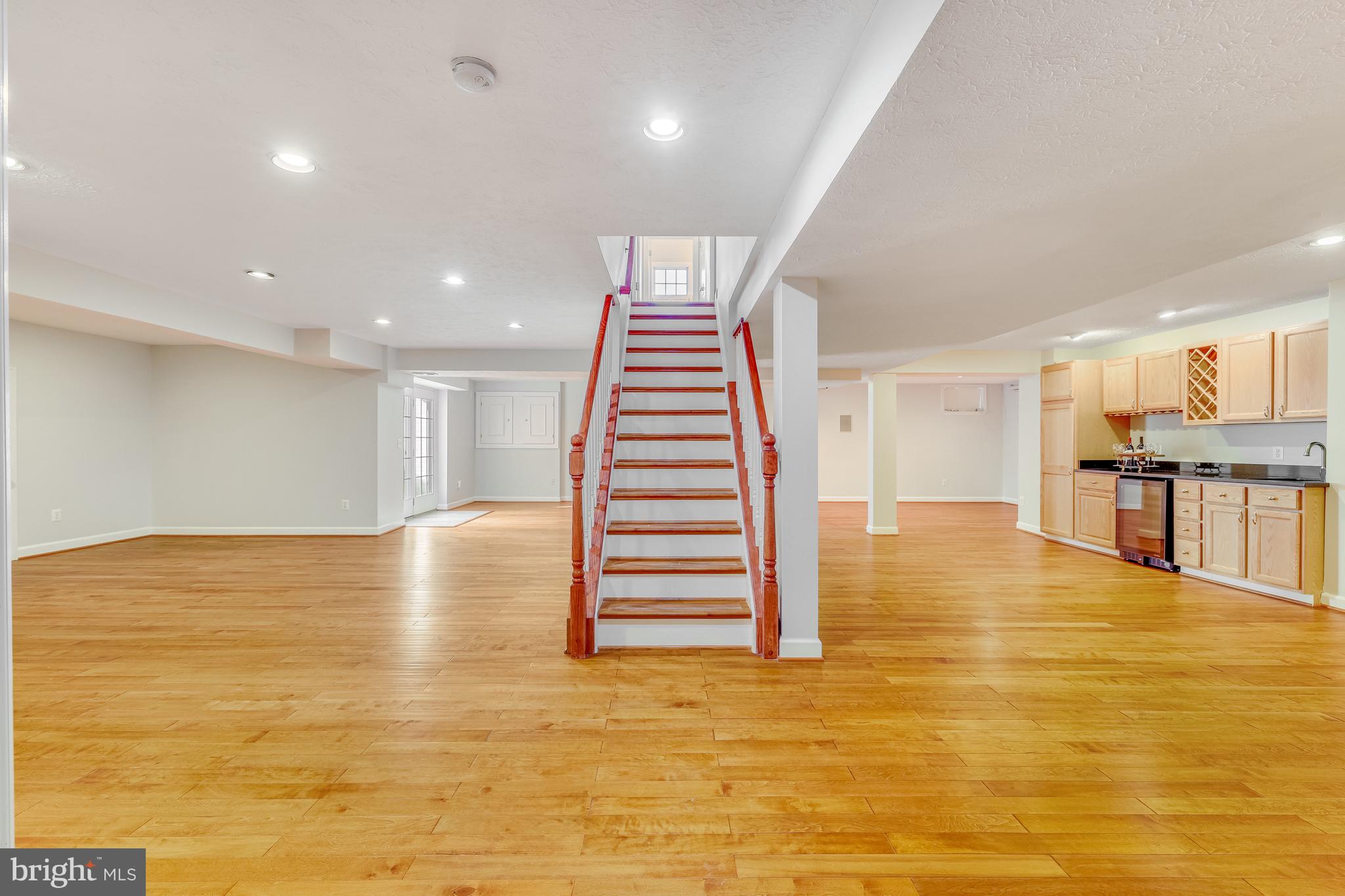 CRIPPENS CORNER - Residential