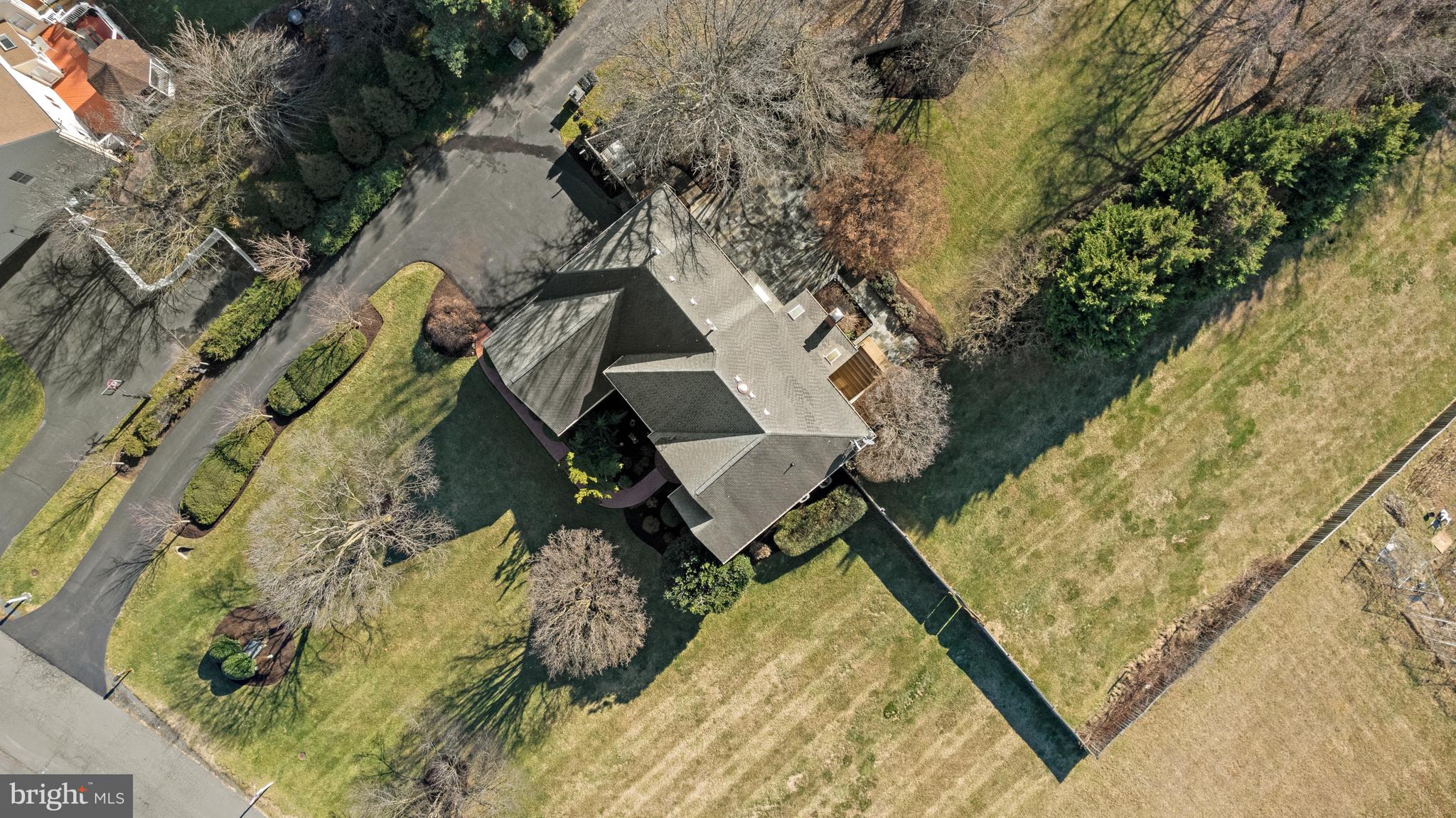 CRIPPENS CORNER - Residential