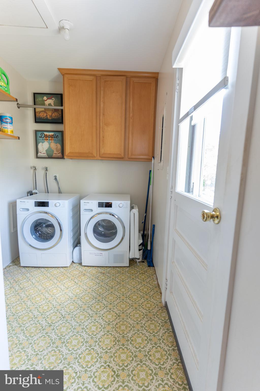 RIDGEVIEW - Residential Lease