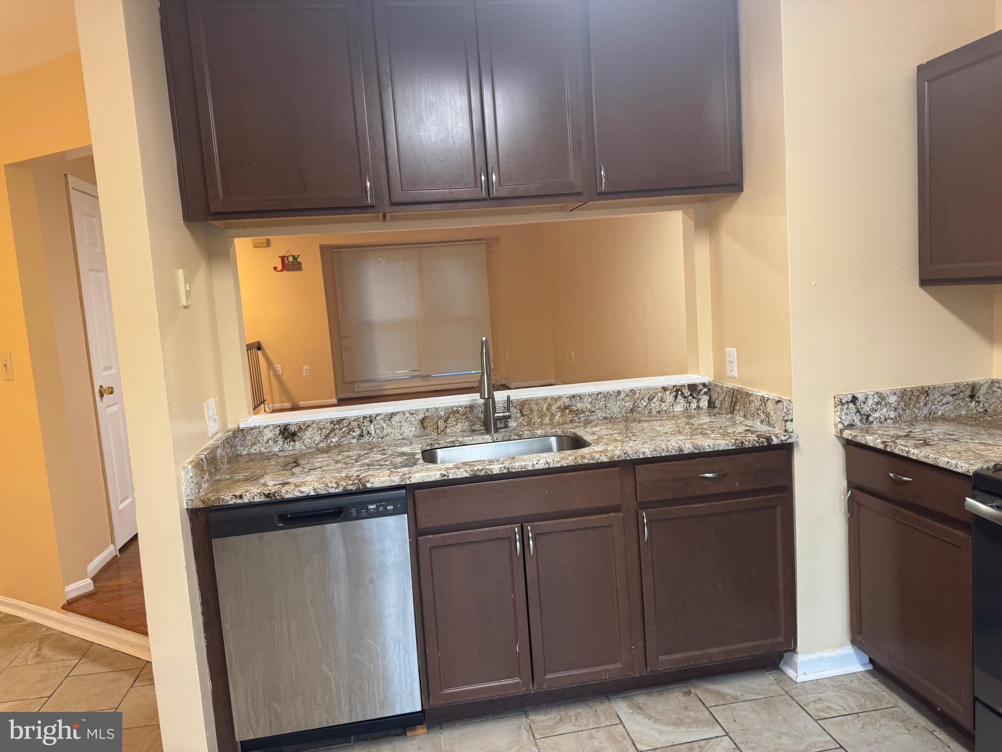 BASEMENT NOT INCLUDED