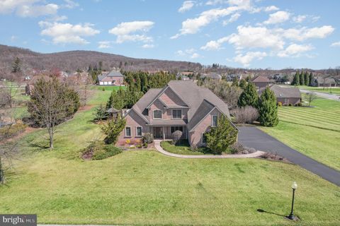 140 MADARA DRIVE HANOVER PA 17331