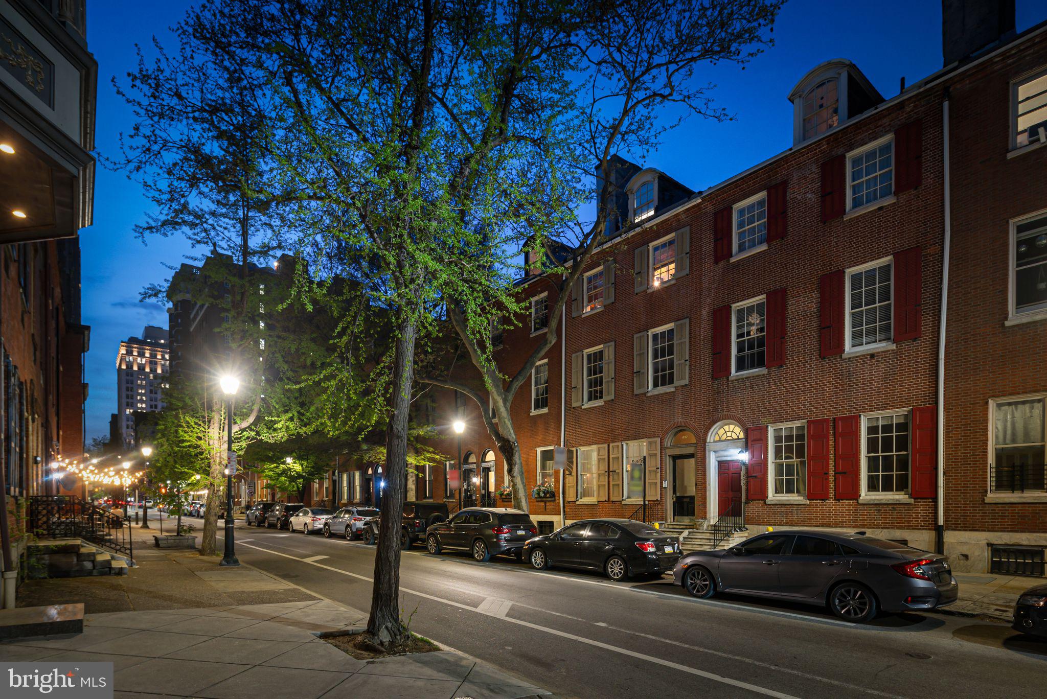 WASHINGTON SQ WEST - Residential