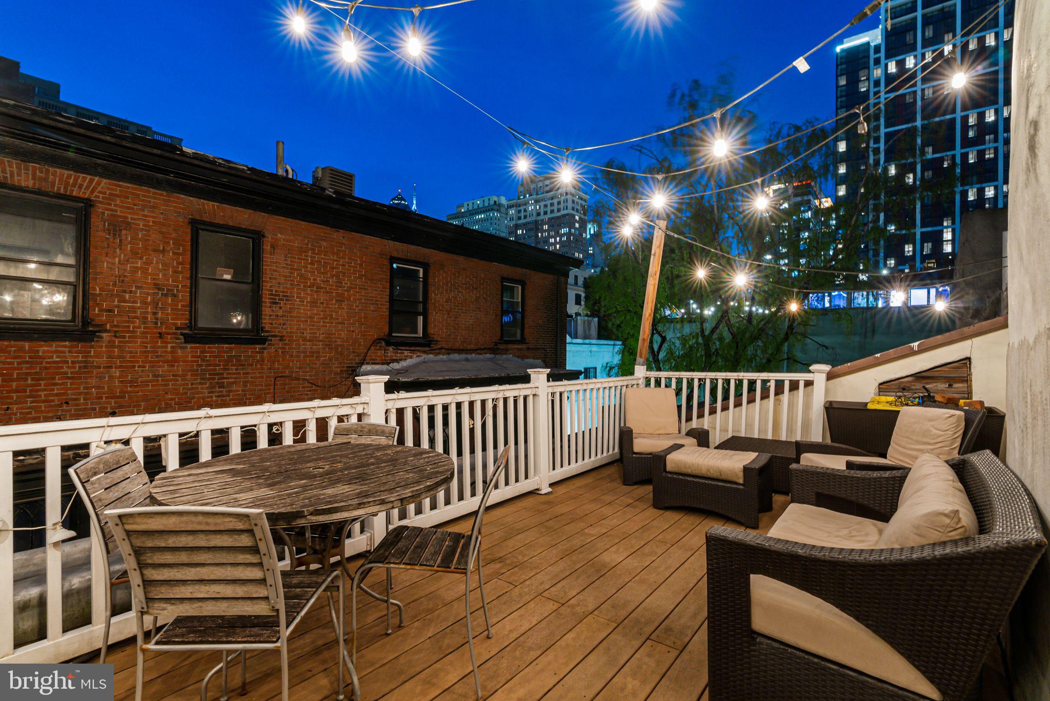WASHINGTON SQ WEST - Residential