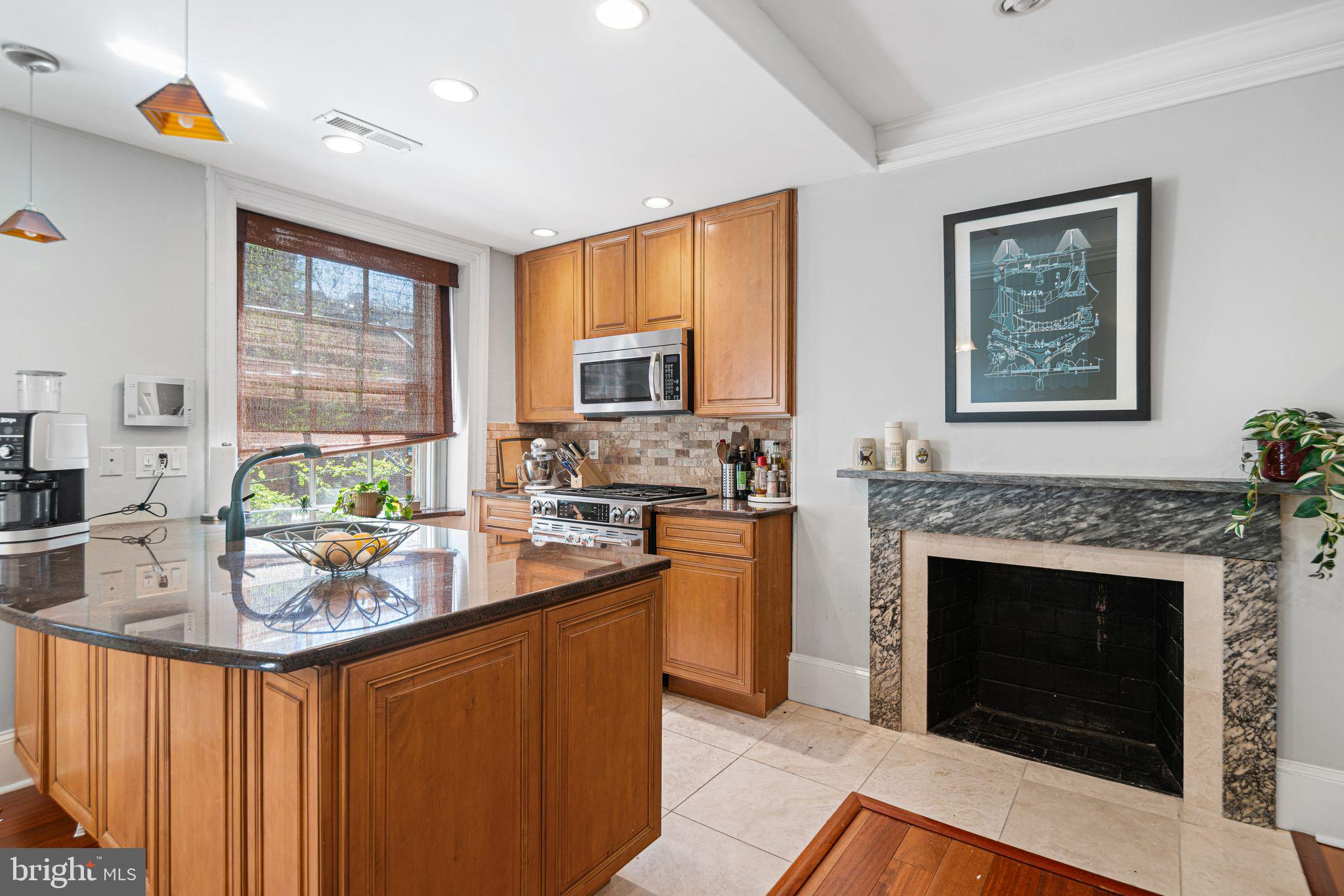 1207 SPRUCE STREET 301
