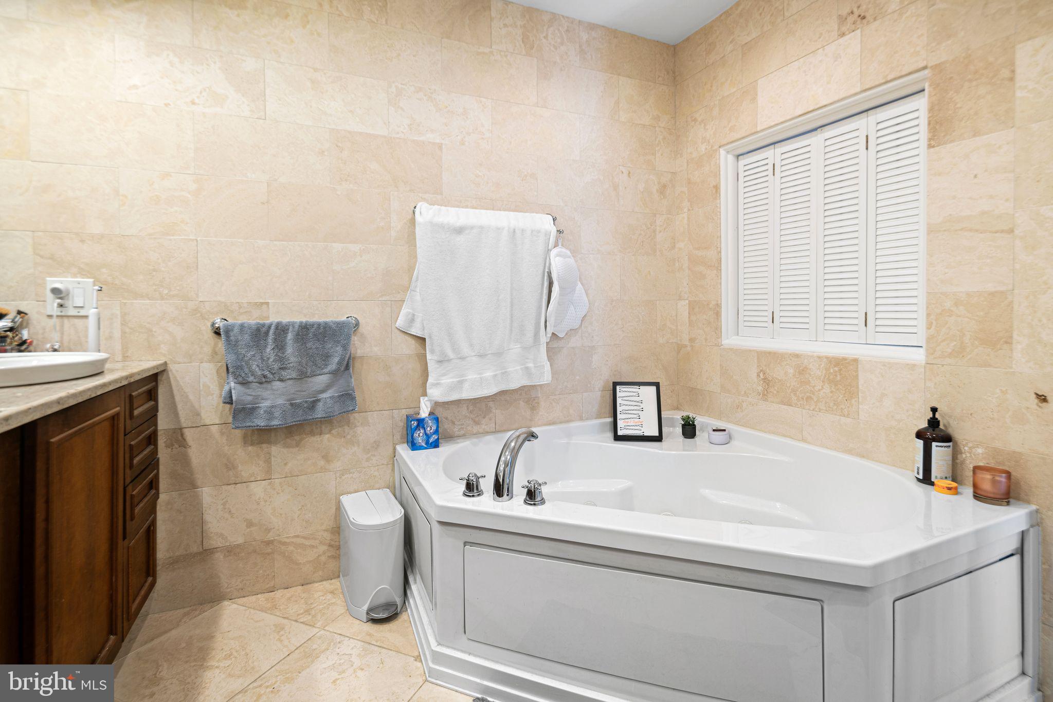WASHINGTON SQ WEST - Residential