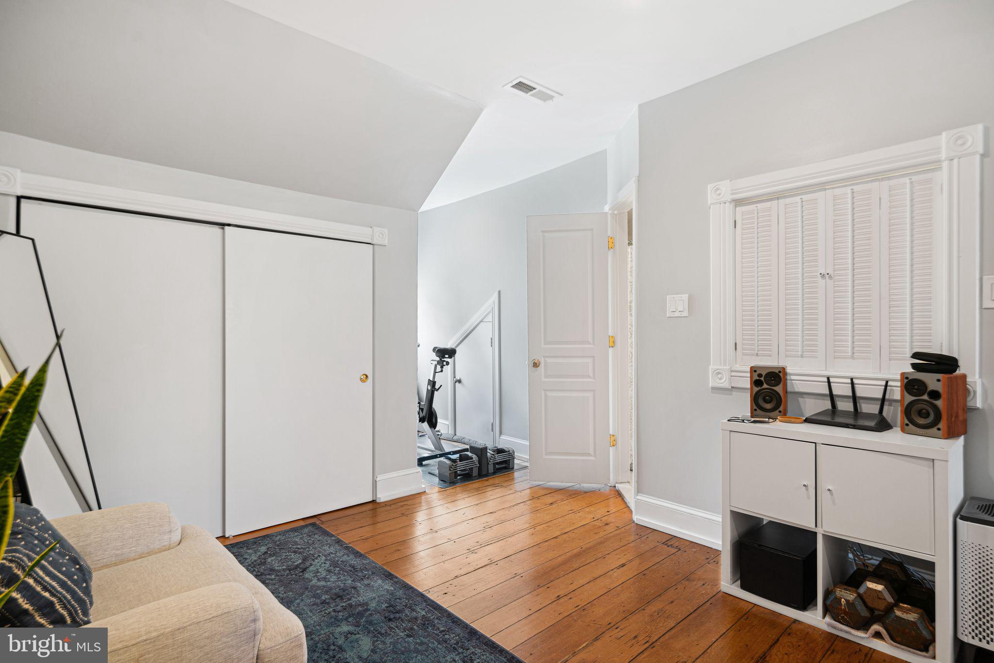 WASHINGTON SQ WEST - Residential