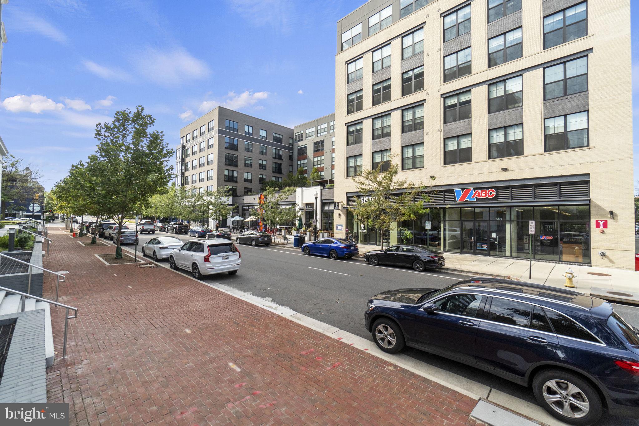 OLD TOWN ALEXANDRIA - Residential Lease