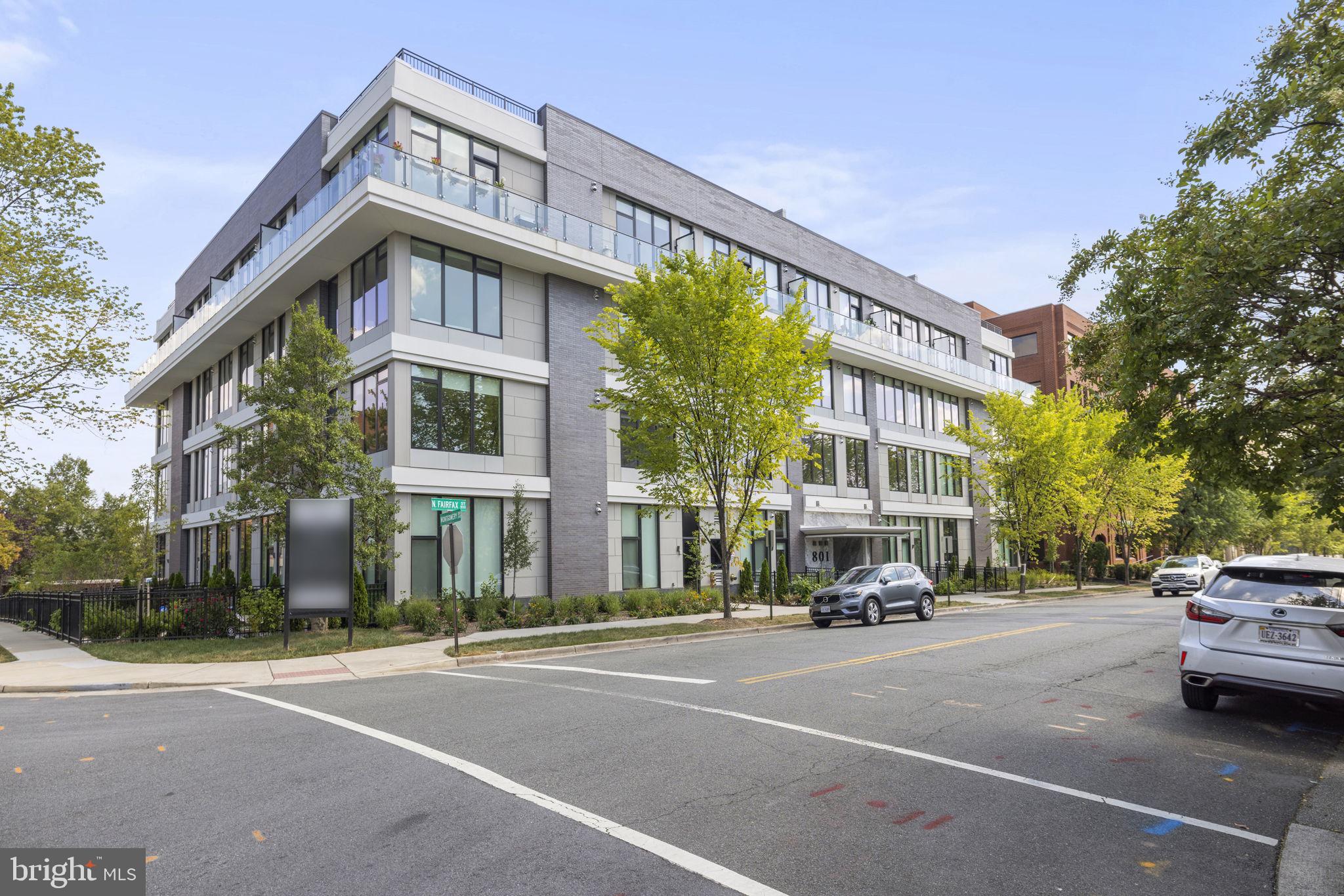 OLD TOWN ALEXANDRIA - Residential Lease