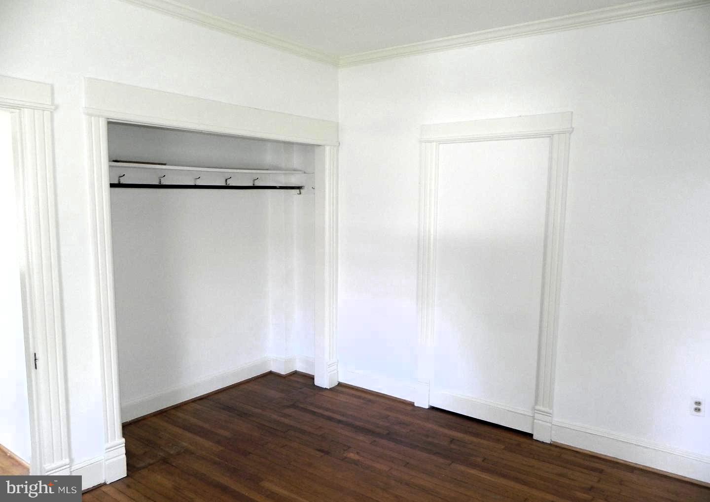 CLARENDON - Residential Lease