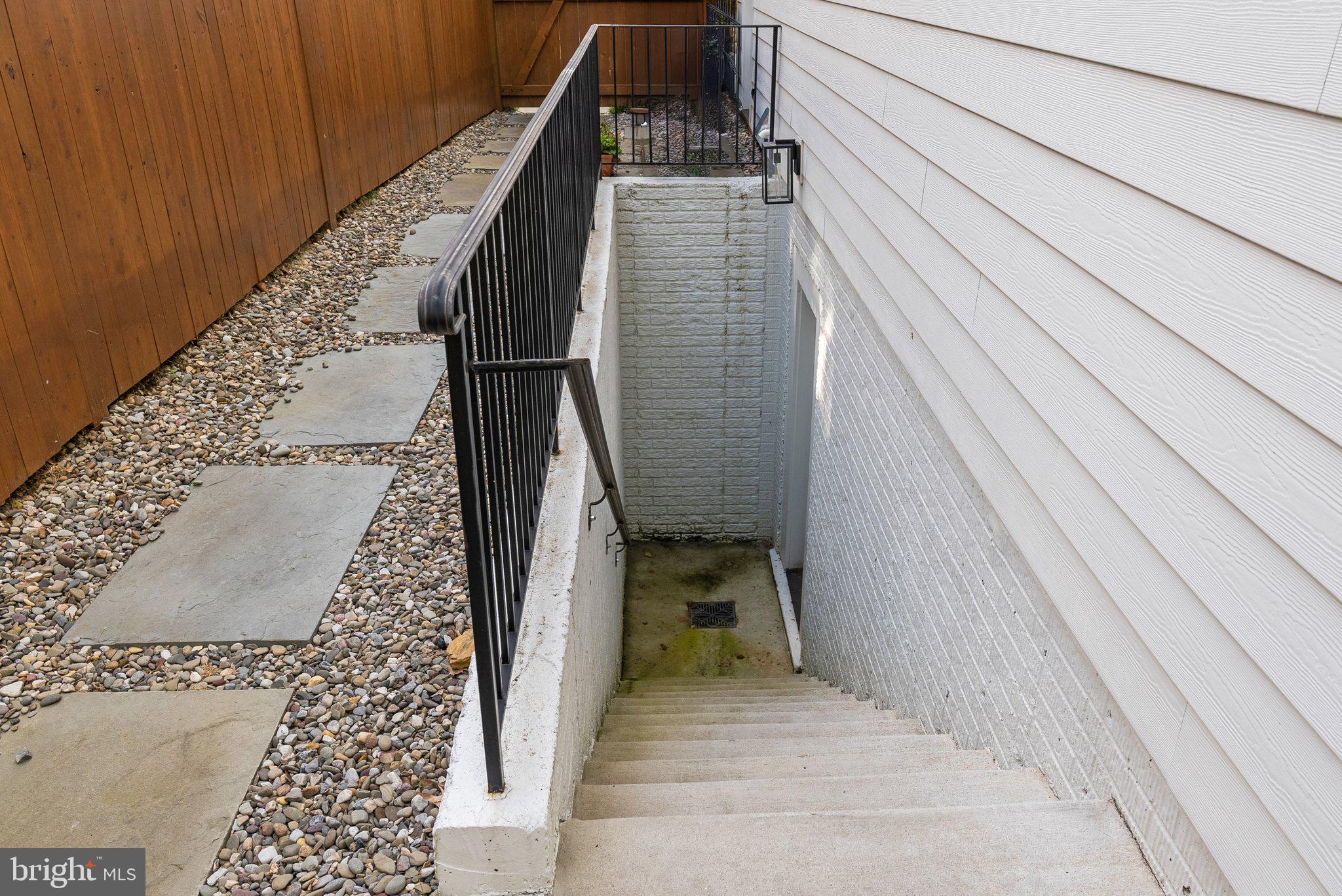 GLEN ECHO HEIGHTS - Residential