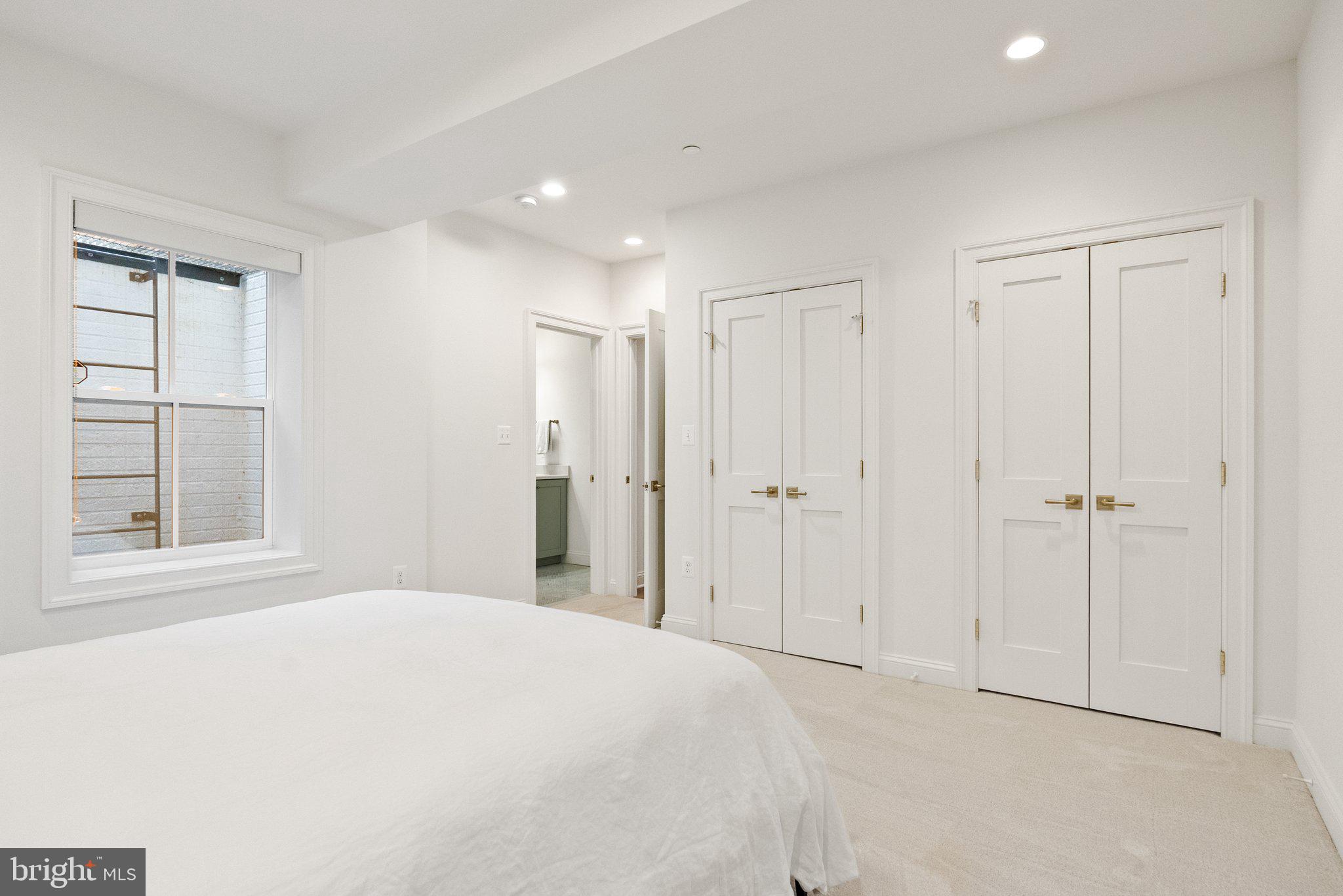 GLEN ECHO HEIGHTS - Residential