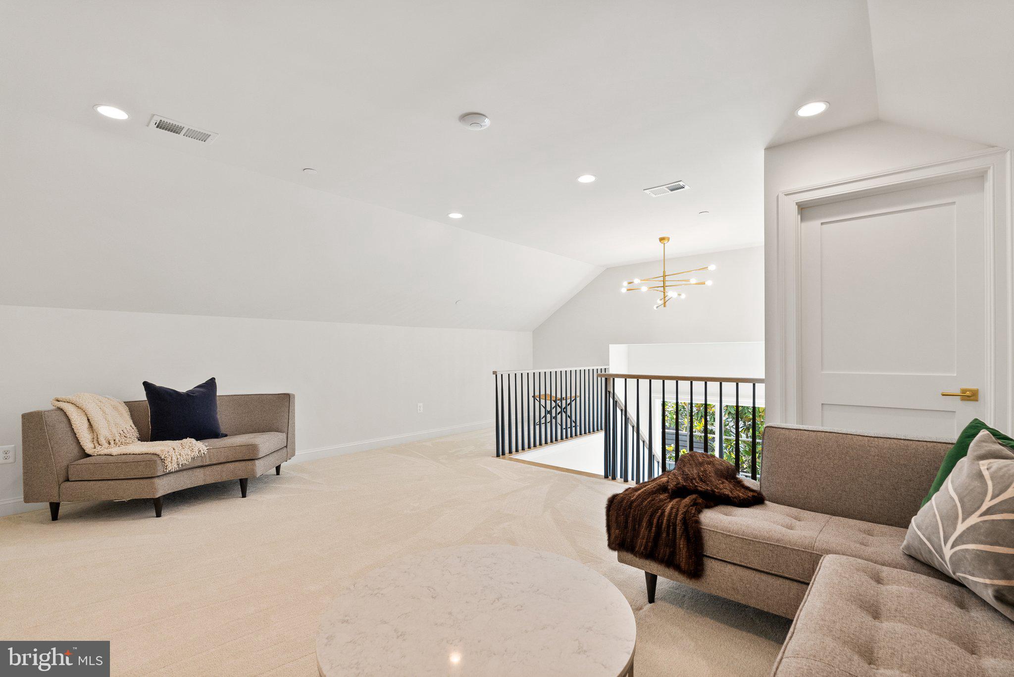 GLEN ECHO HEIGHTS - Residential