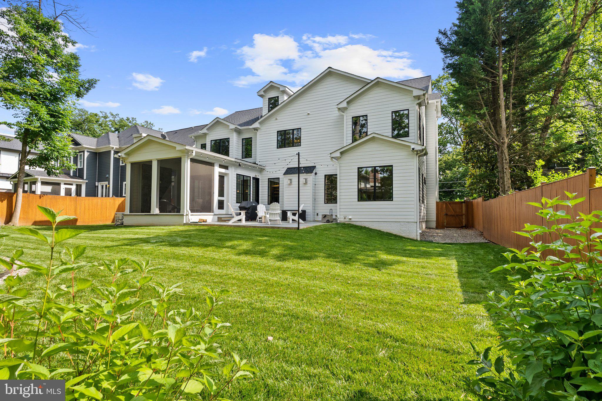 GLEN ECHO HEIGHTS - Residential