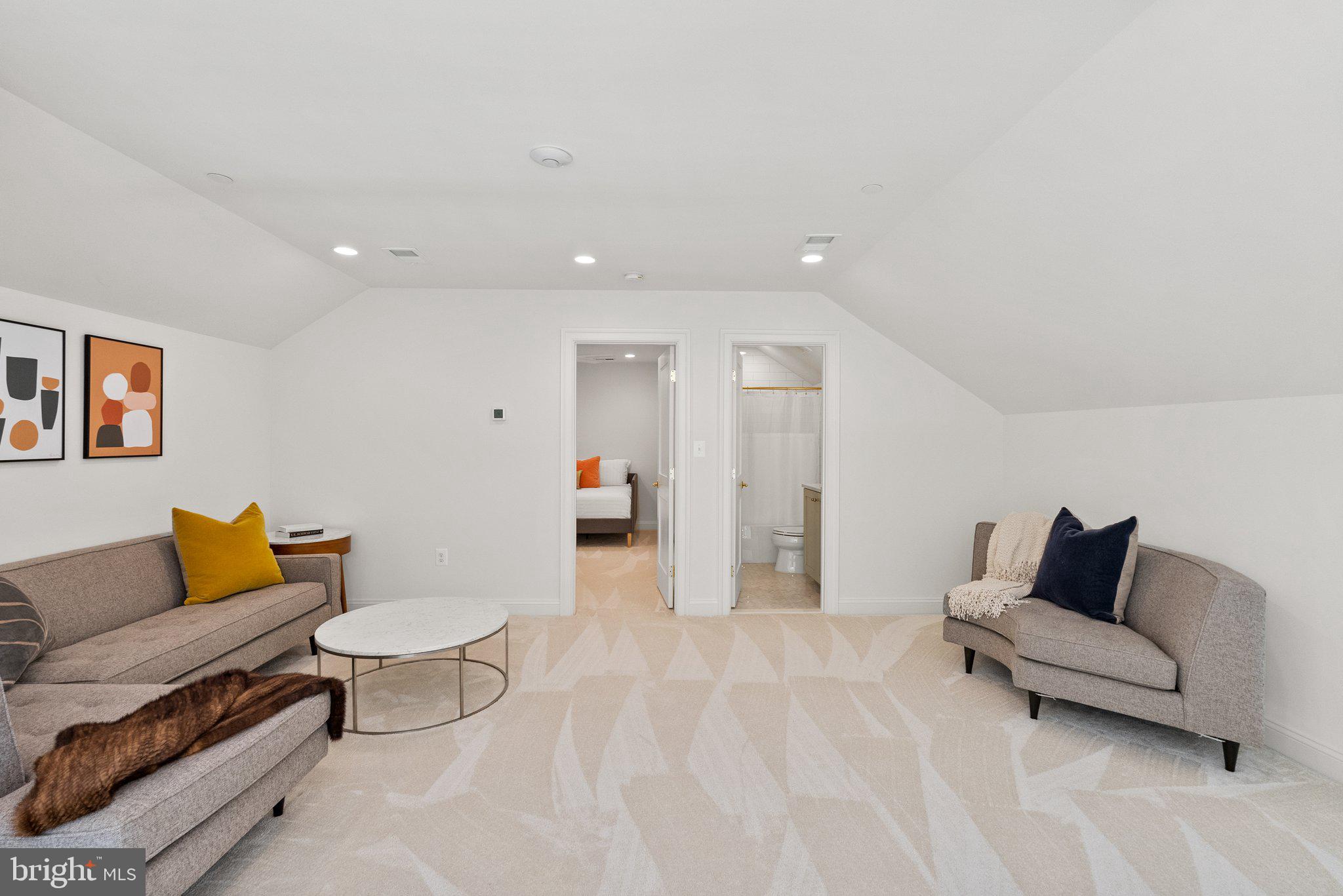 GLEN ECHO HEIGHTS - Residential