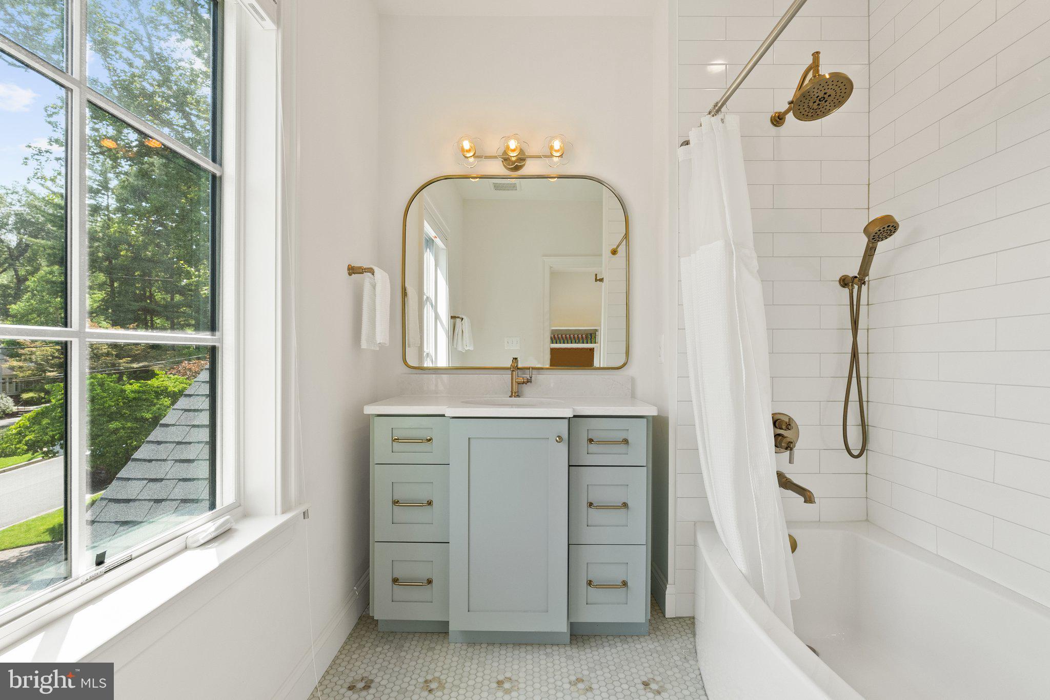 GLEN ECHO HEIGHTS - Residential