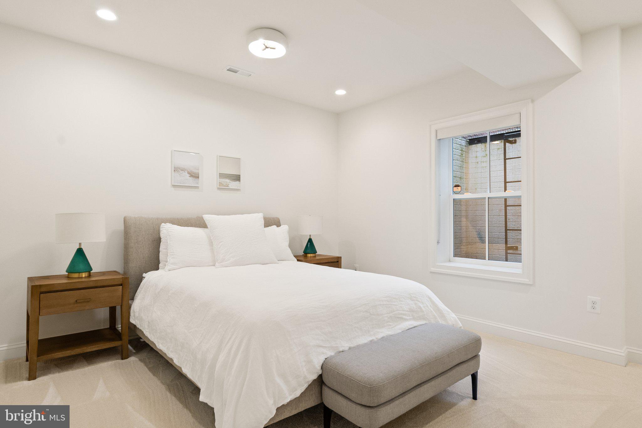 GLEN ECHO HEIGHTS - Residential