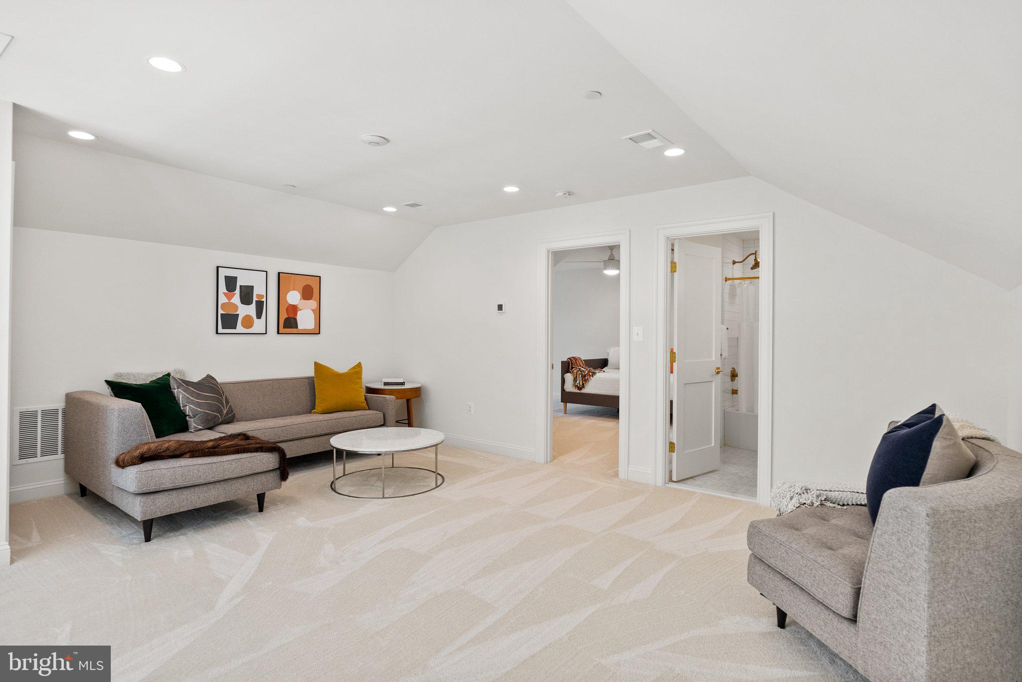 GLEN ECHO HEIGHTS - Residential