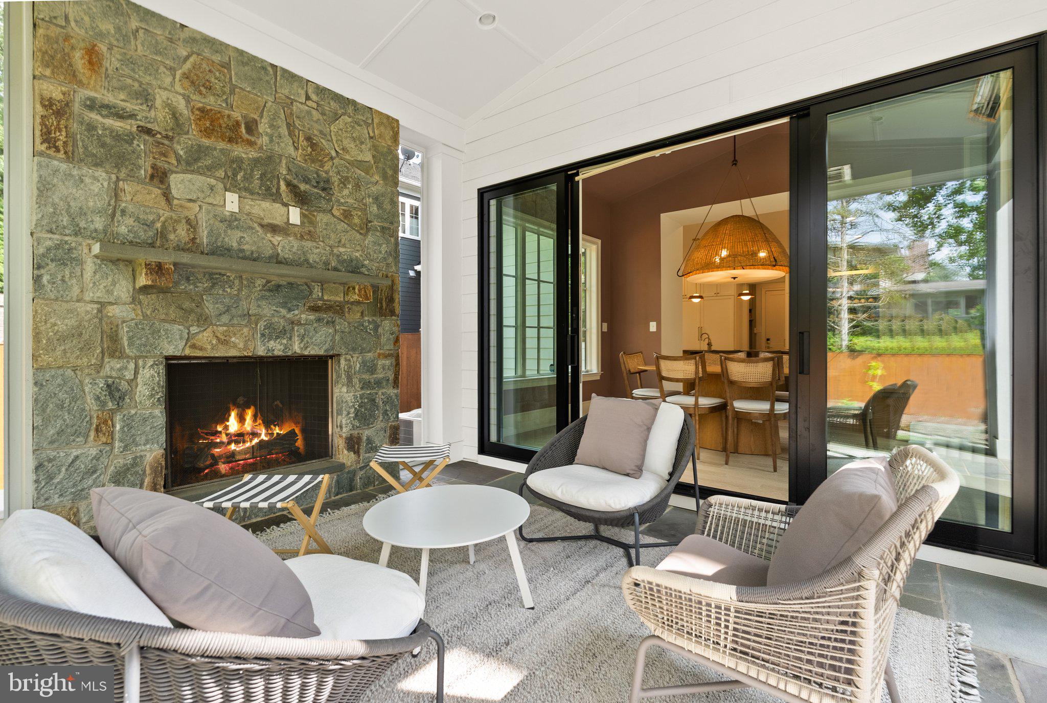 GLEN ECHO HEIGHTS - Residential