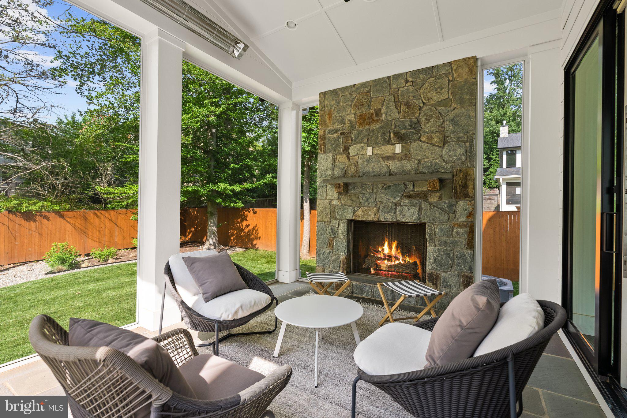 GLEN ECHO HEIGHTS - Residential