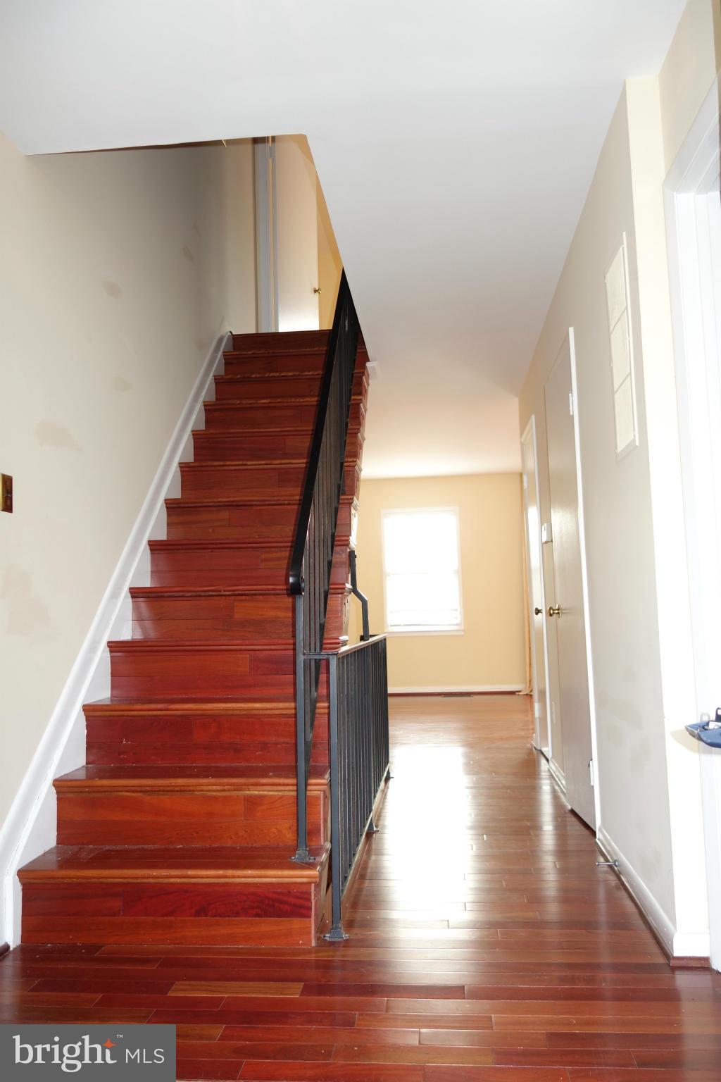 PARK GLEN HEIGHTS - Residential Lease