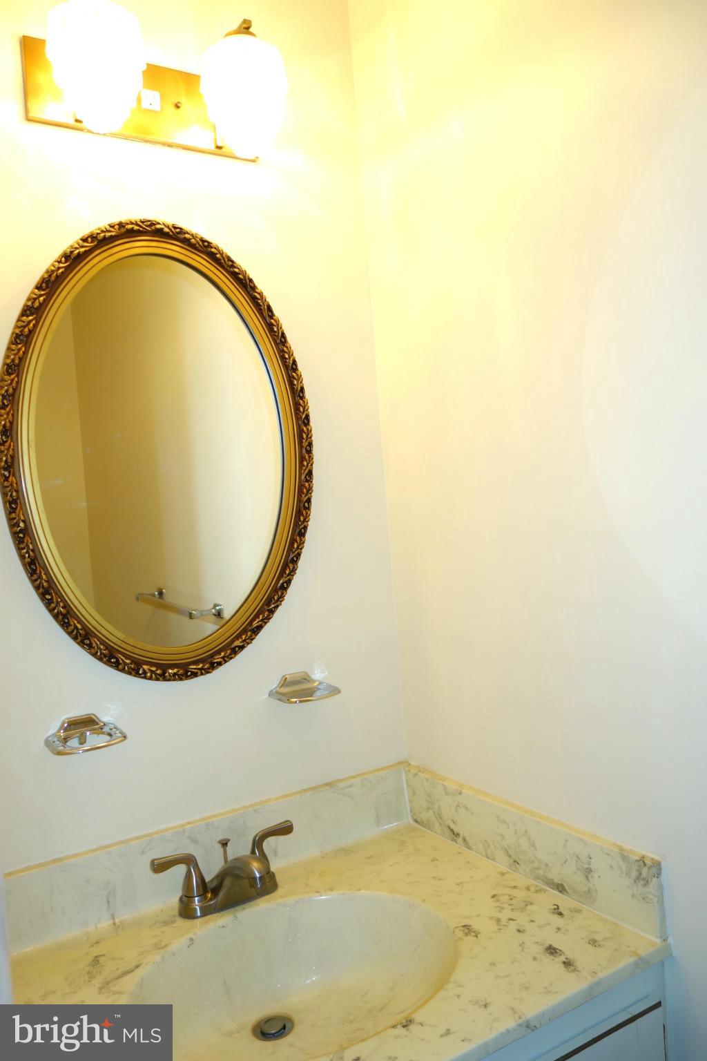 PARK GLEN HEIGHTS - Residential Lease